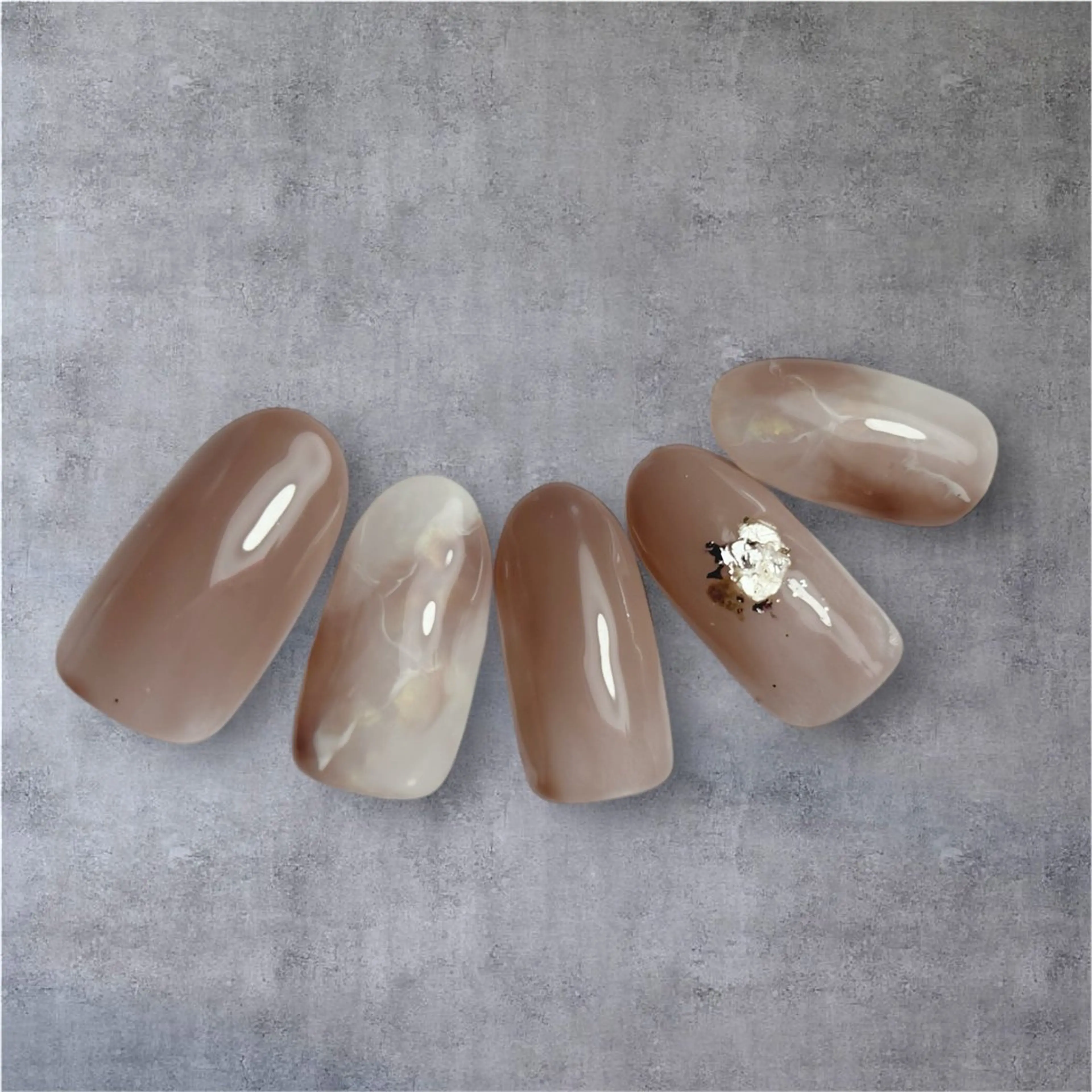 ネイル ニュアンスネイル coconail kanaのネイルデザイン