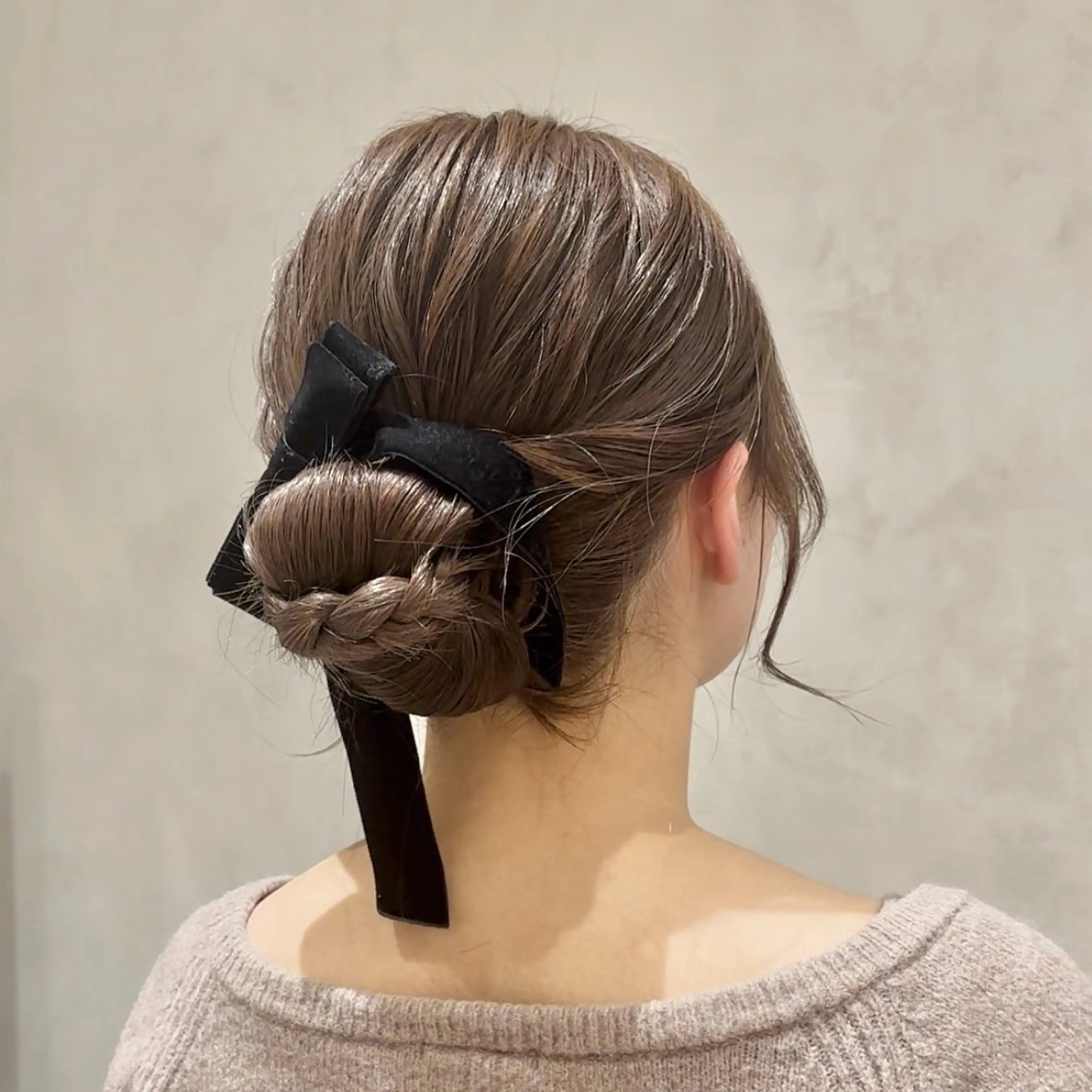 セミロング 鈴木 彩莉のヘアスタイル