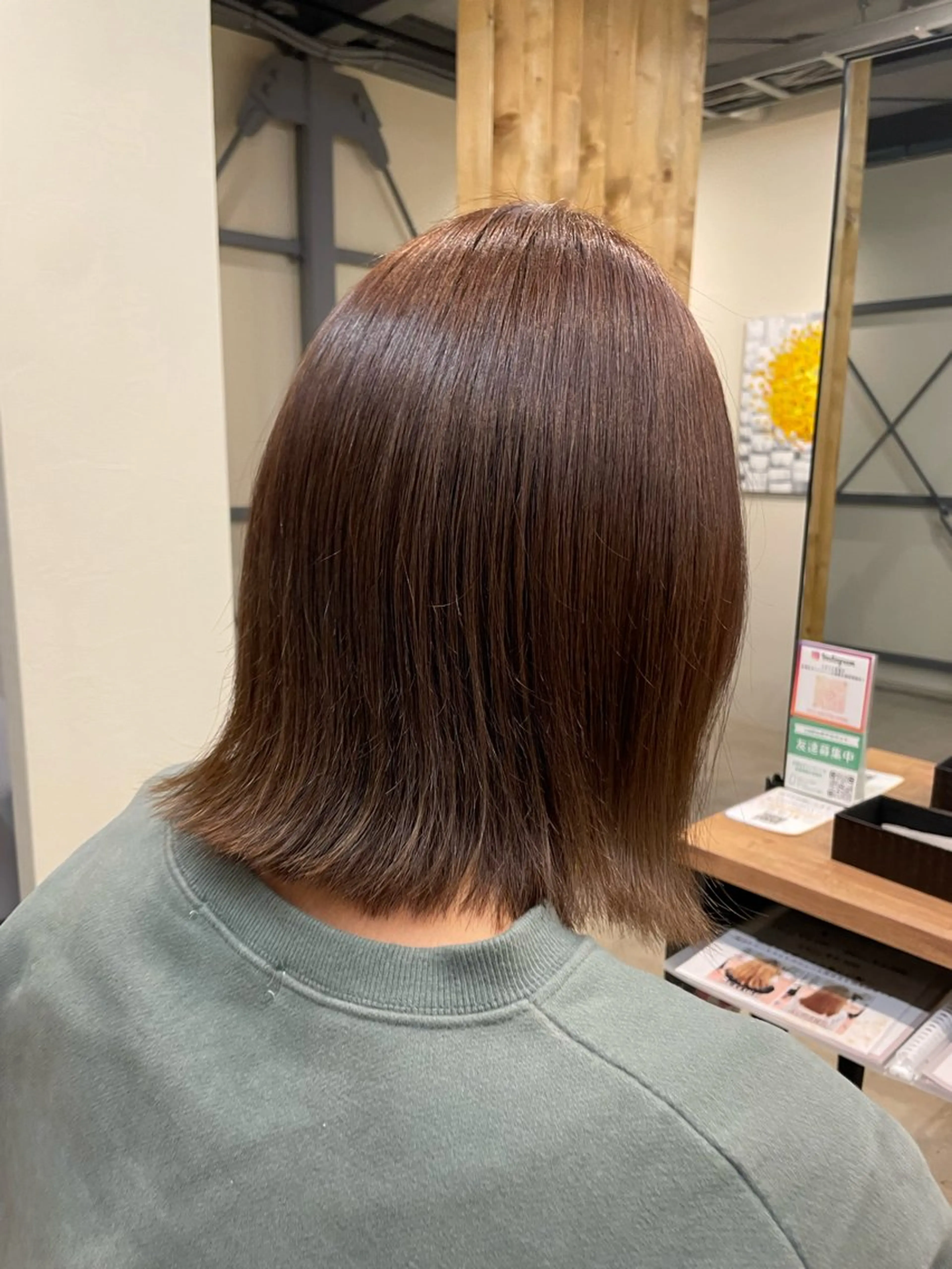 ミディアム カット ヘアカラー I-FLAT 暮石悠菜のヘアスタイル