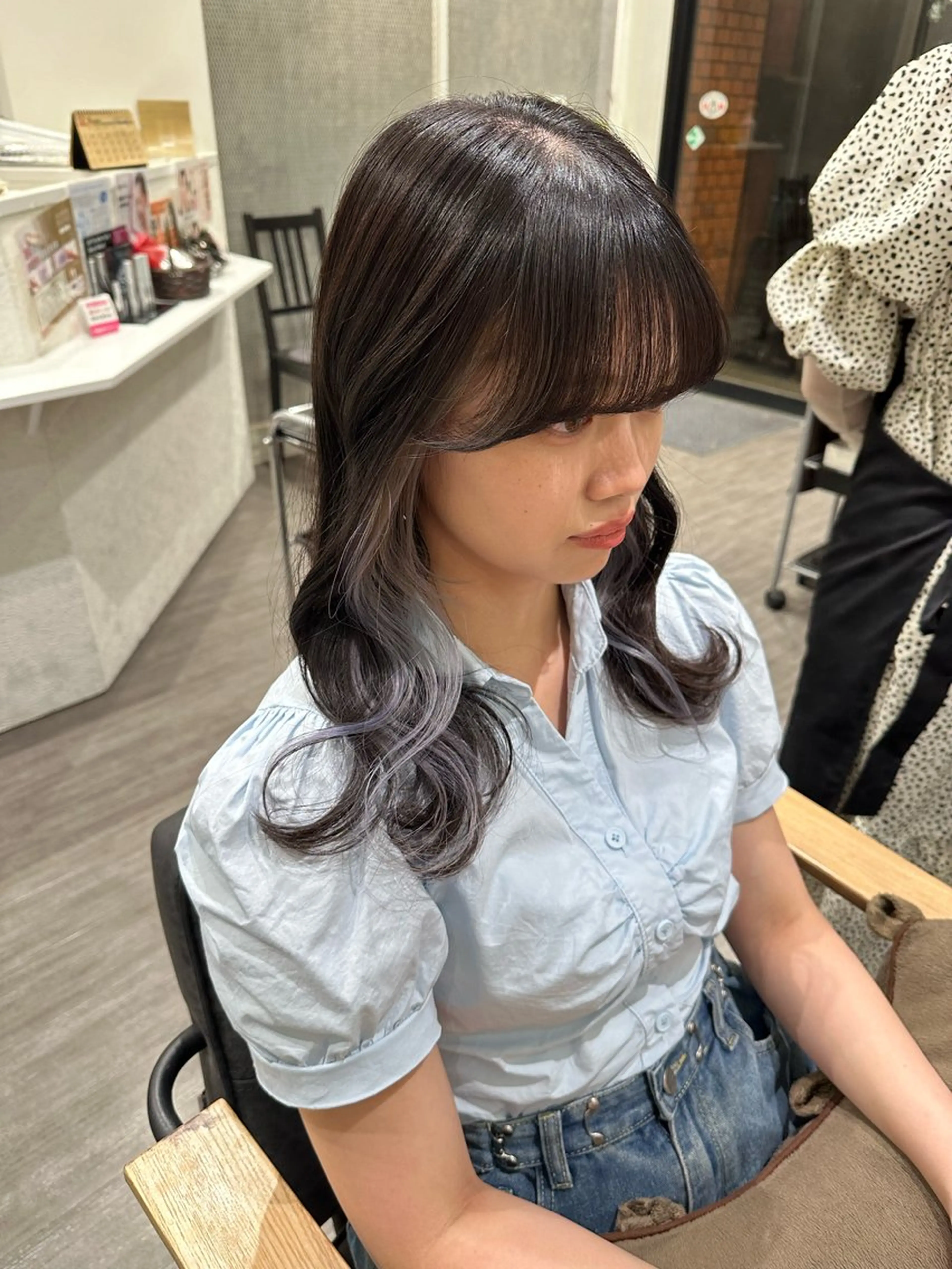 ミディアム カラー ブリーチ 艶髪レイヤー上田 紗也🇰🇷💗のヘアスタイル