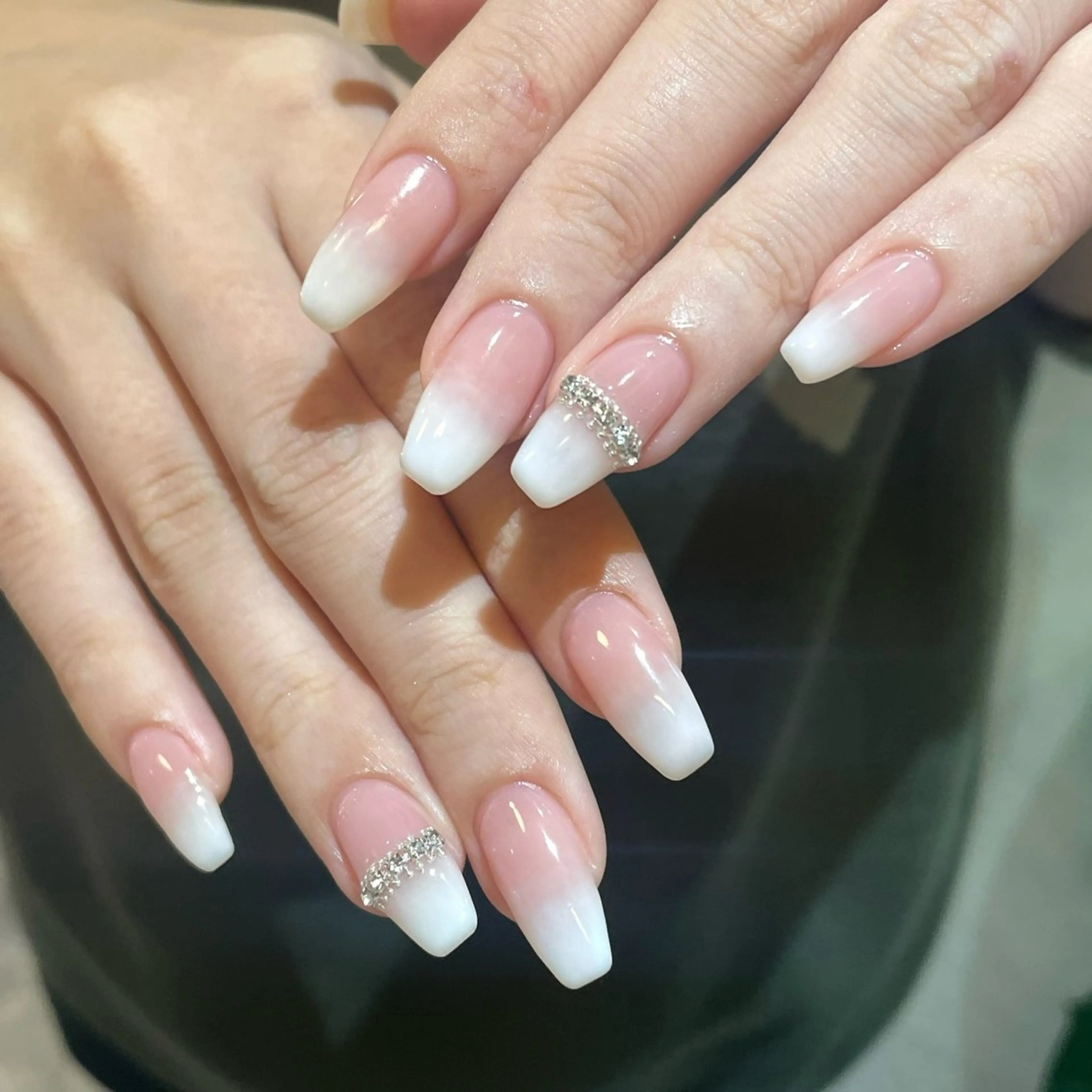 ネイル ハンドネイル kaho /うるつや/ワンホンのネイルデザイン