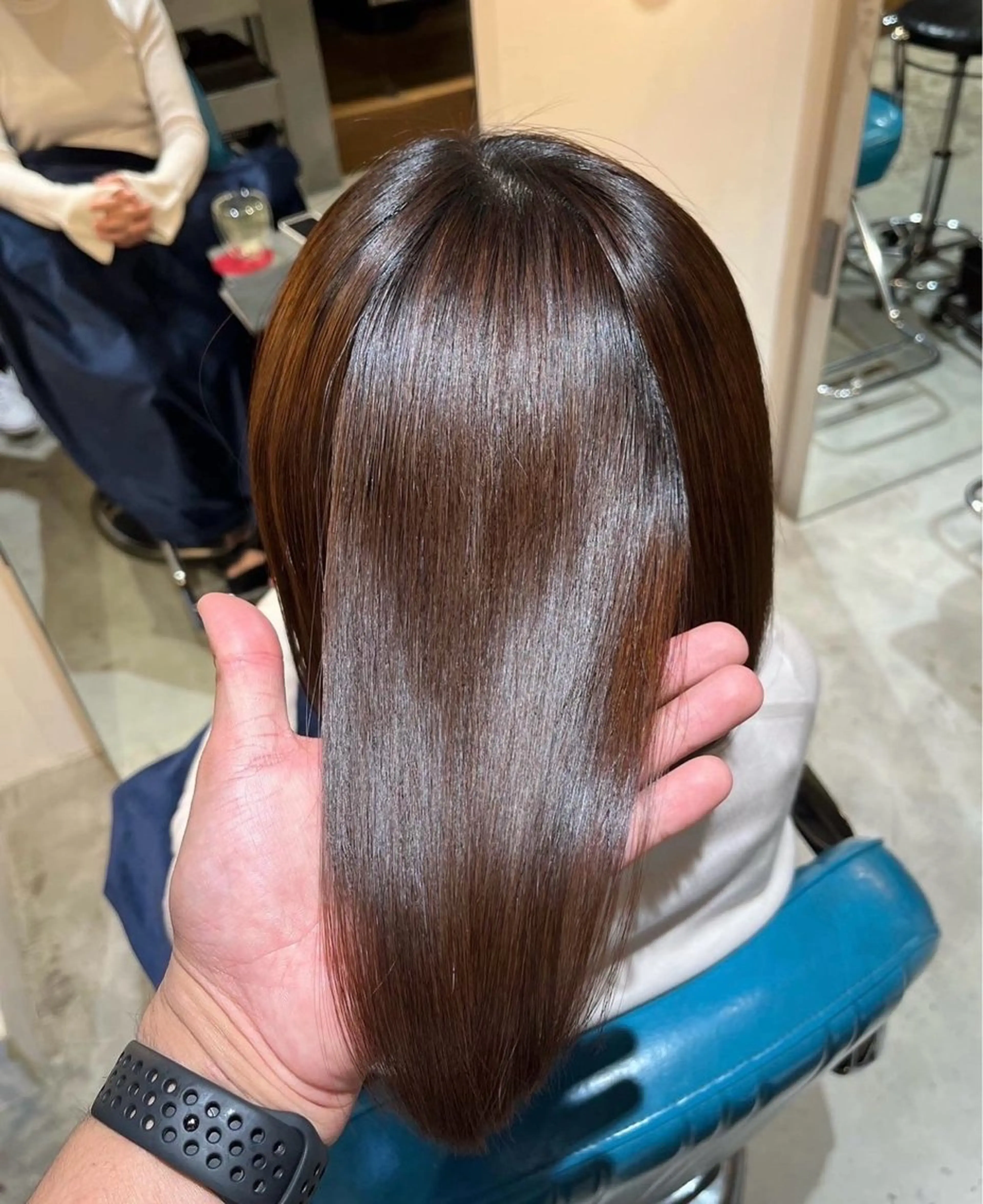 ミディアム 縮毛矯正 トリートメント 必ず笑顔で帰っていた だきます！安田祐貴のヘアスタイル