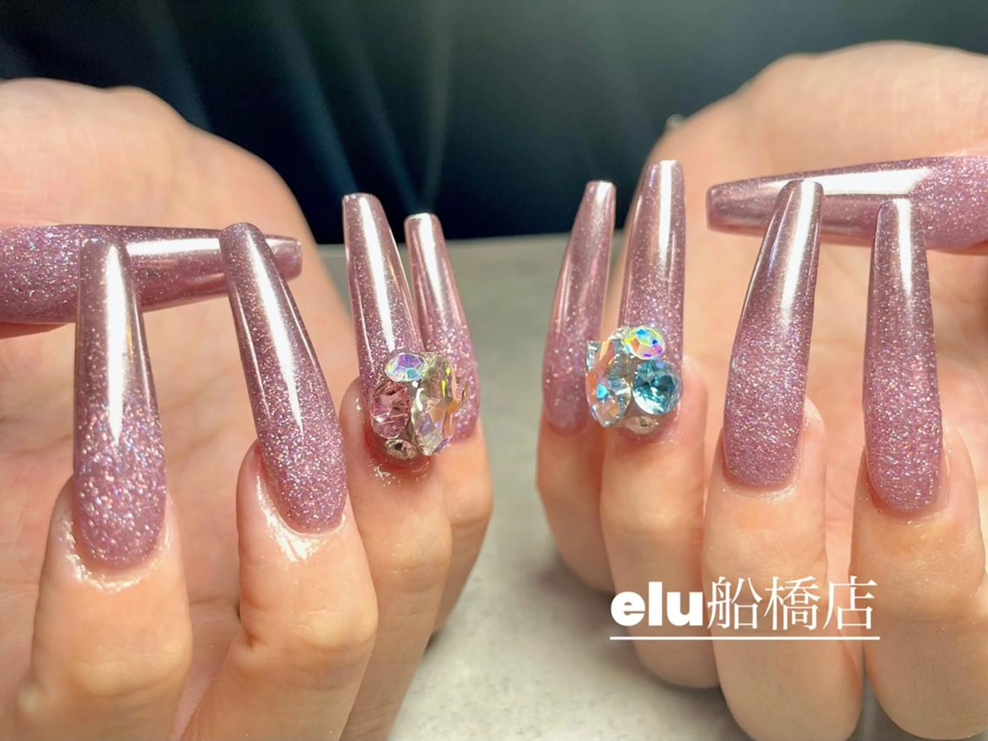 ネイル elu ：nail＆eyeのネイルデザイン