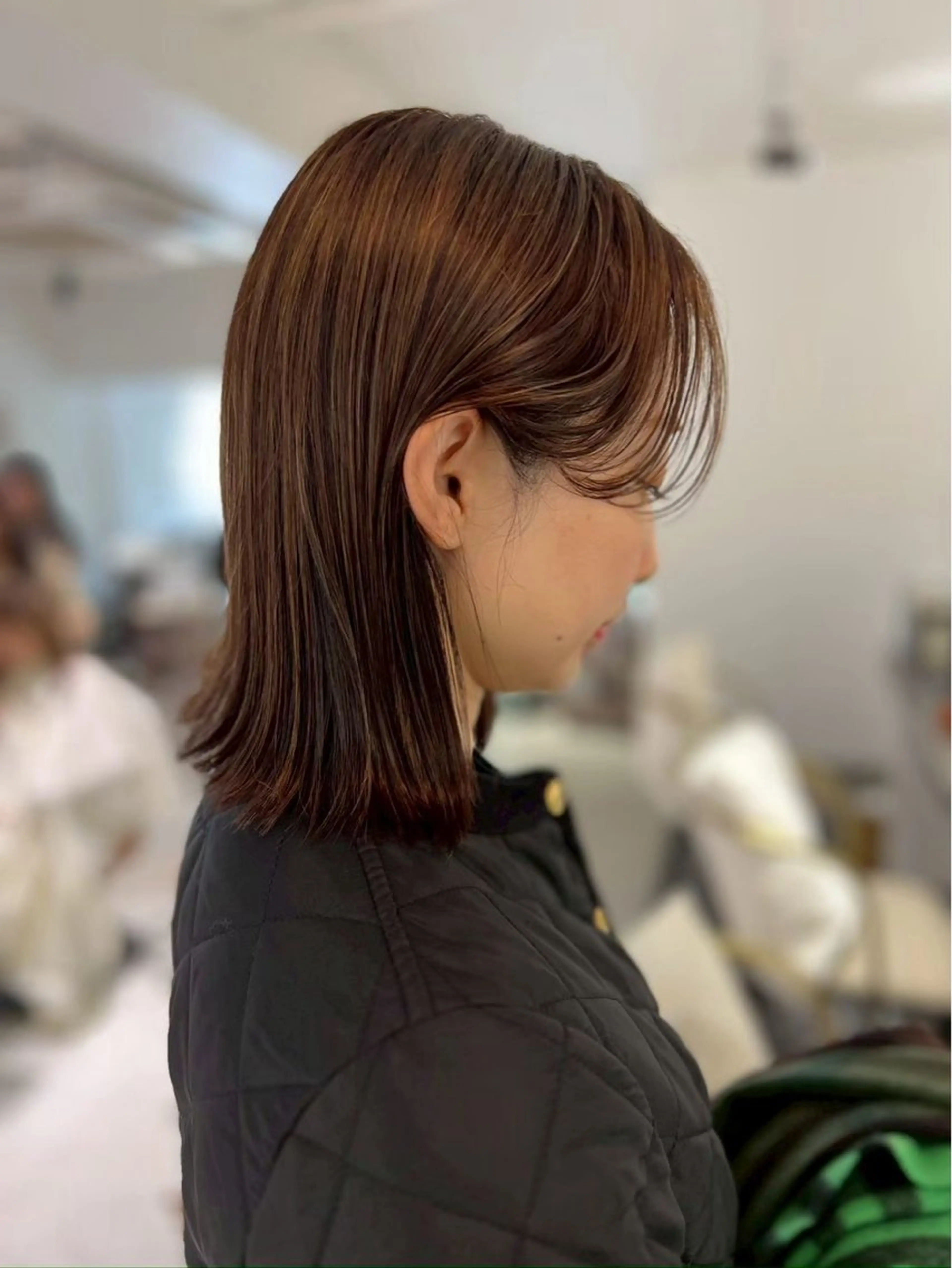 セミロング UNBIRTHDAY akariのヘアスタイル