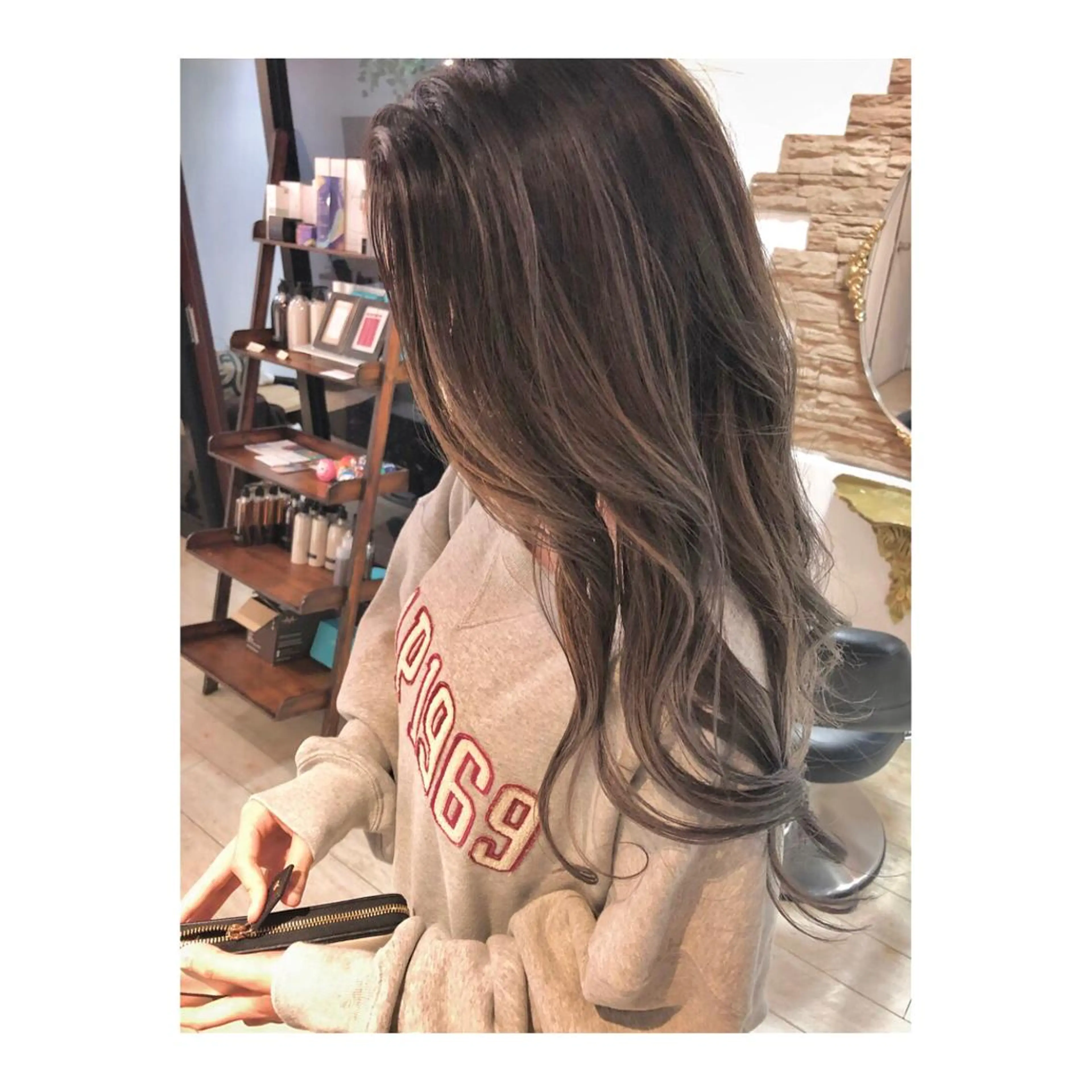 ロング カラー バレイヤージュ グレージュ レイヤーカット メンズパーマ 次元のヘアスタイル