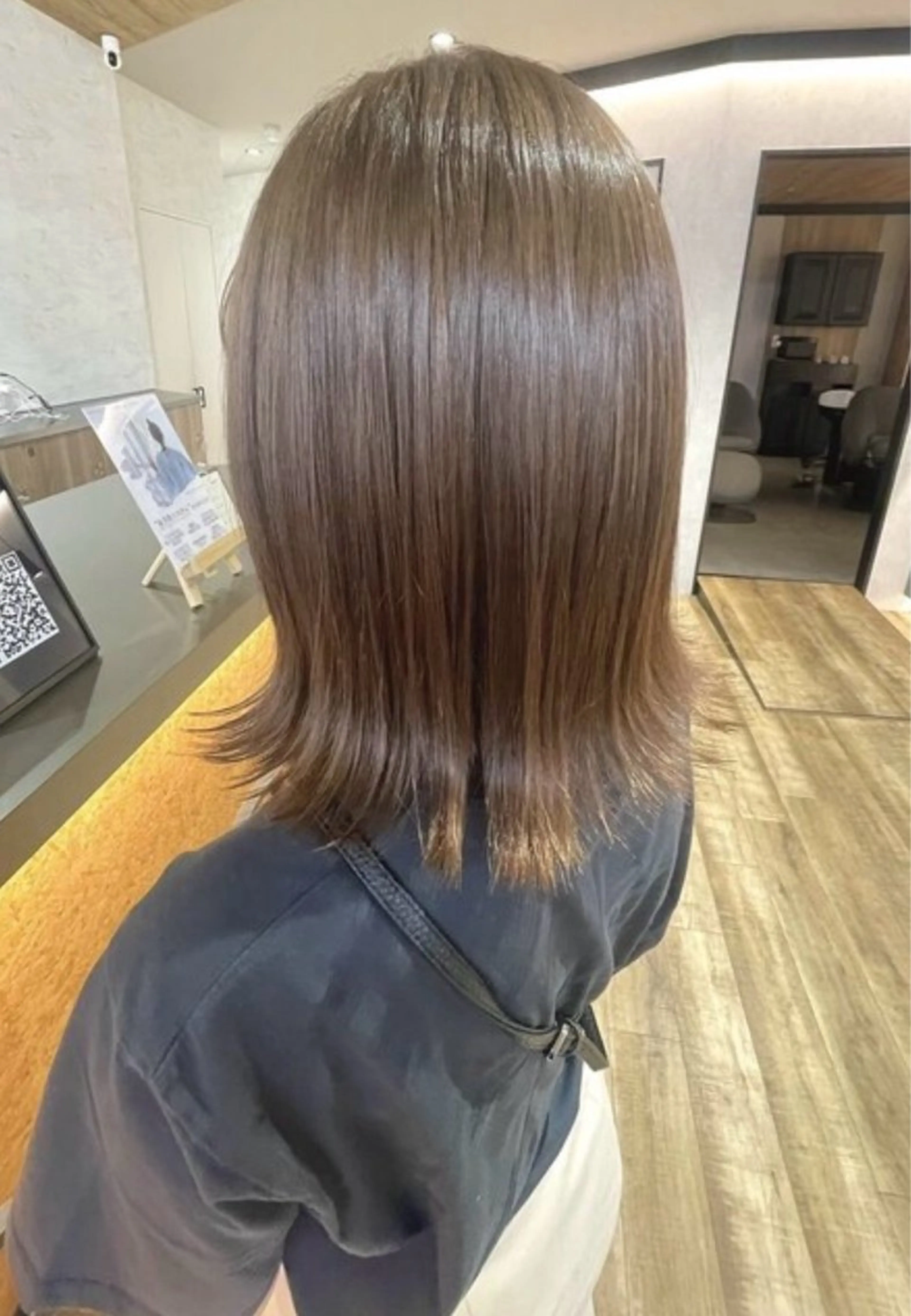 カラー 海外風レイヤー♡ 艶カラーNanakoのヘアスタイル