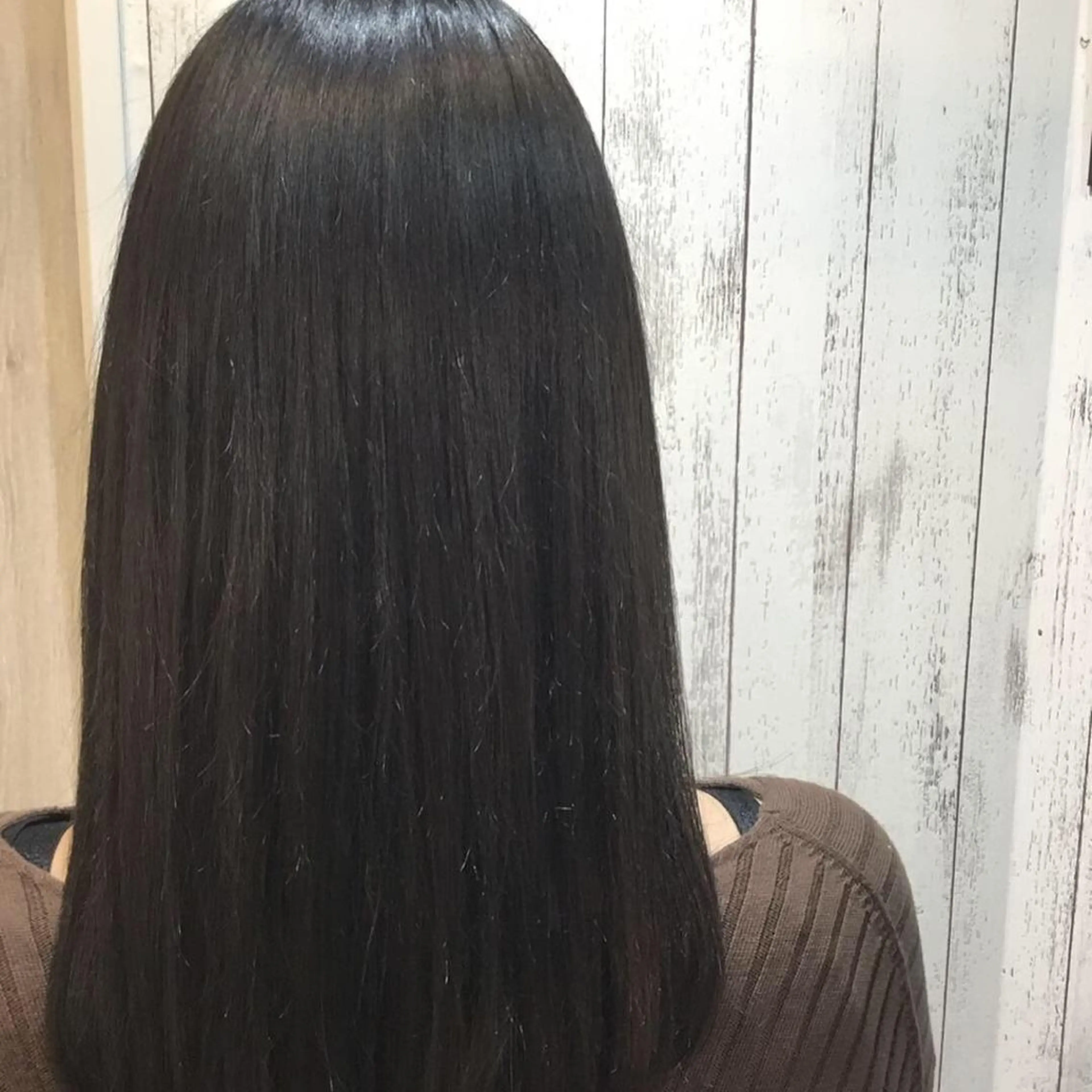 セミロング カラー パーマ embrace エンブレイスのヘアスタイル