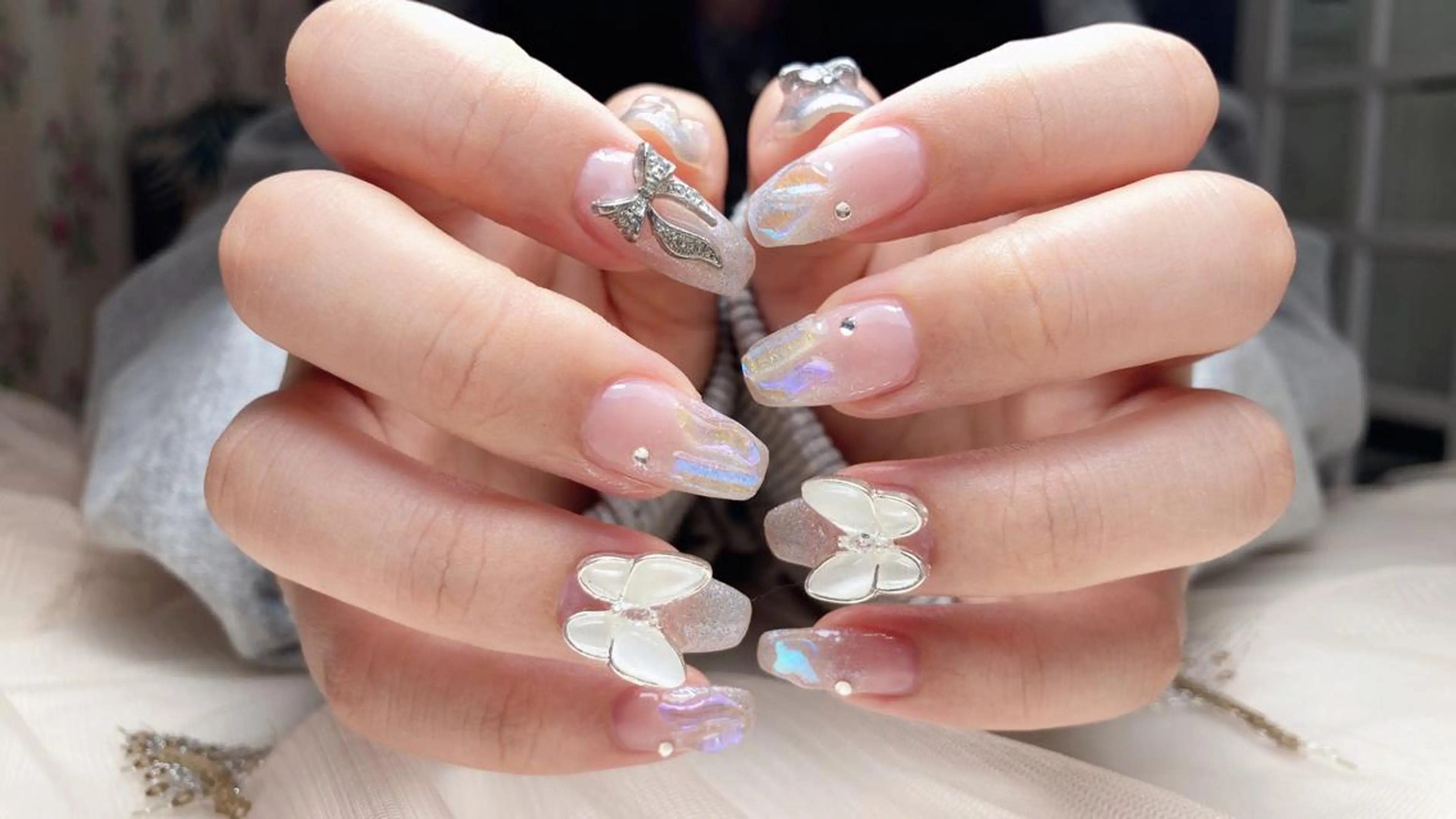 ネイル ewt miniのマツエク・マツパデザイン