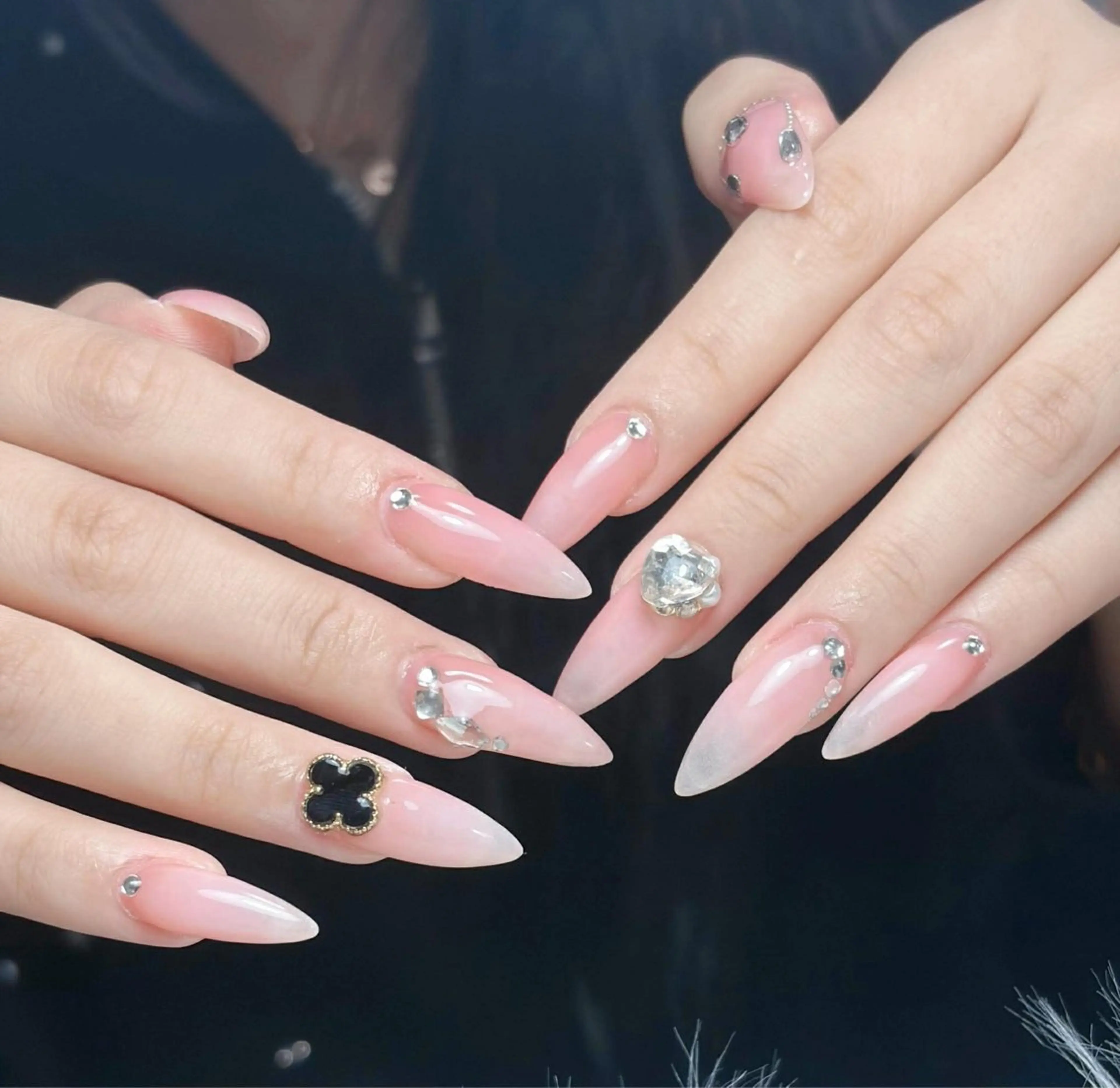 ネイル Mio nail Osakaのネイルデザイン