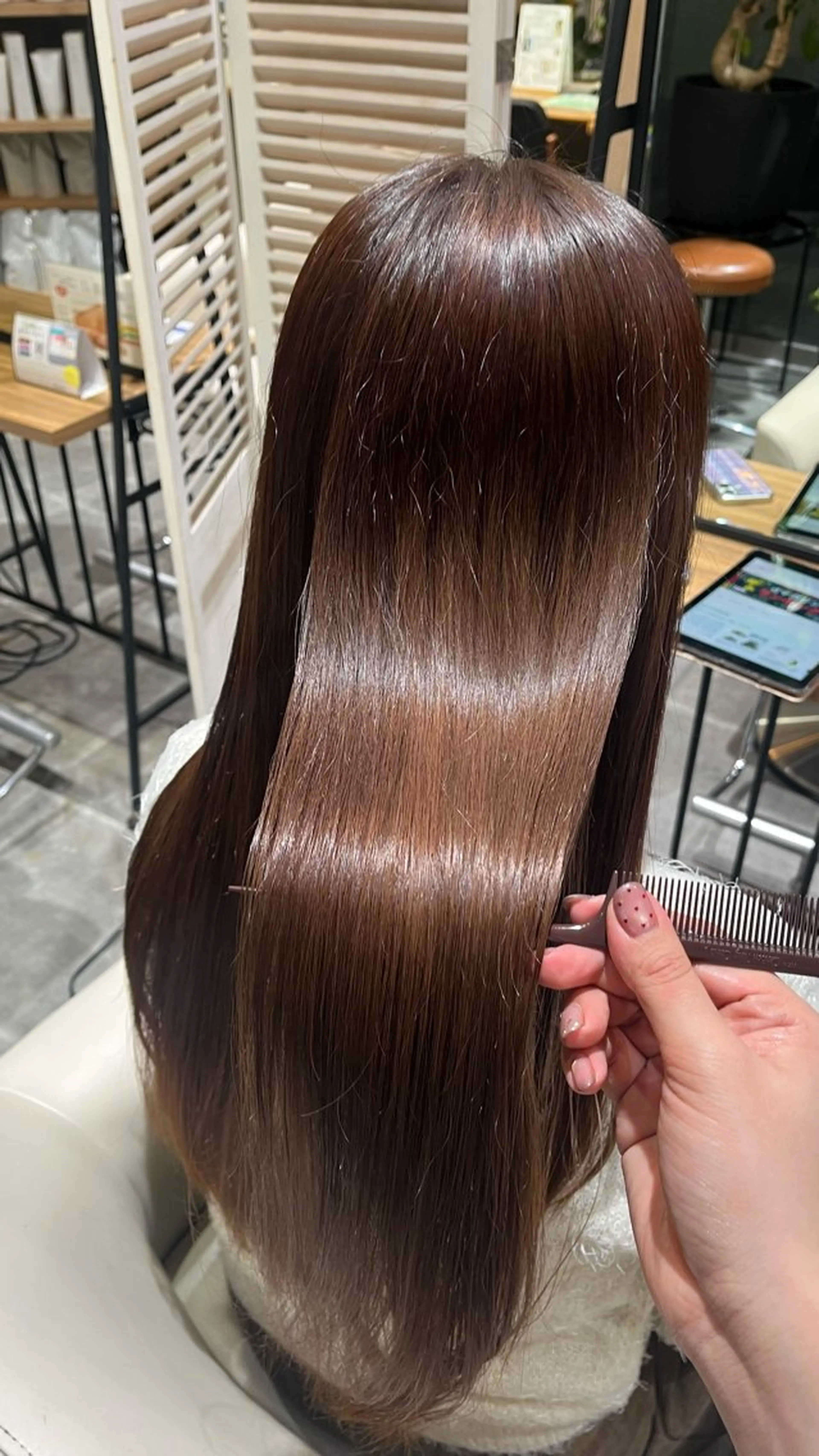 ロング カラー ブリーチ Glimpseあやね 🎀大濠/髪質改善のヘアスタイル