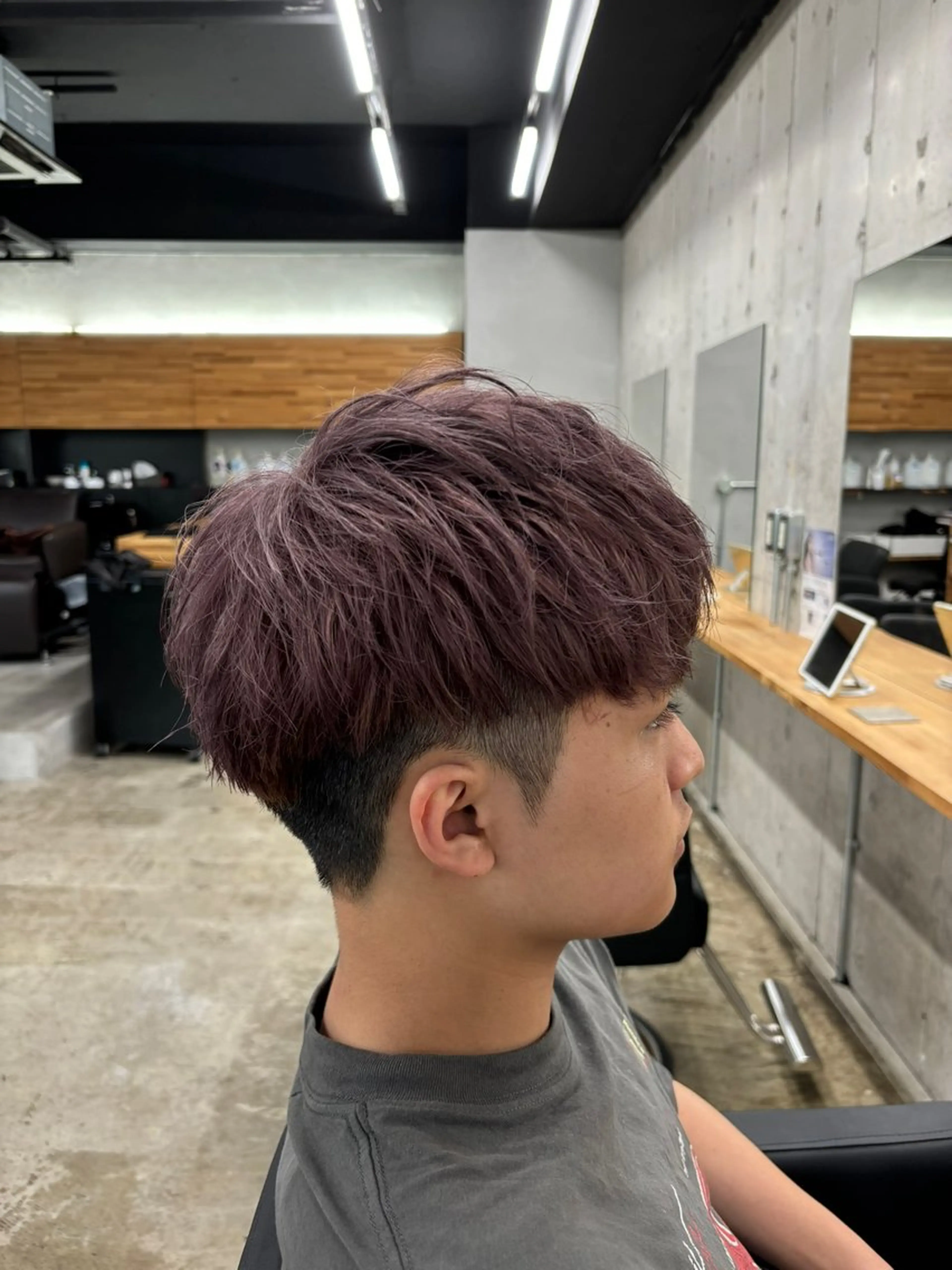 カラー メンズ mono / Manatoのヘアスタイル