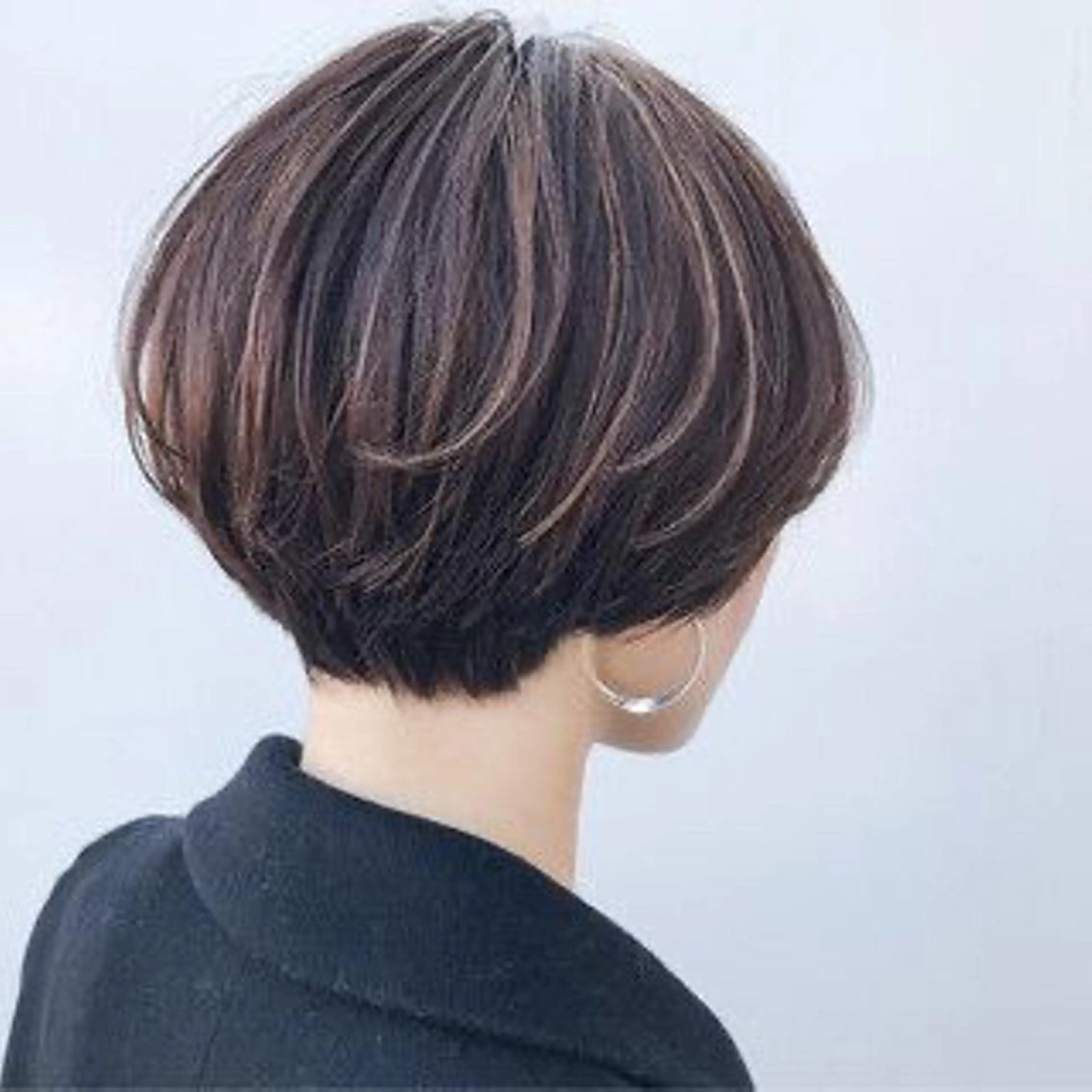 ショート 吉田一輝 外国人パーマのヘアスタイル