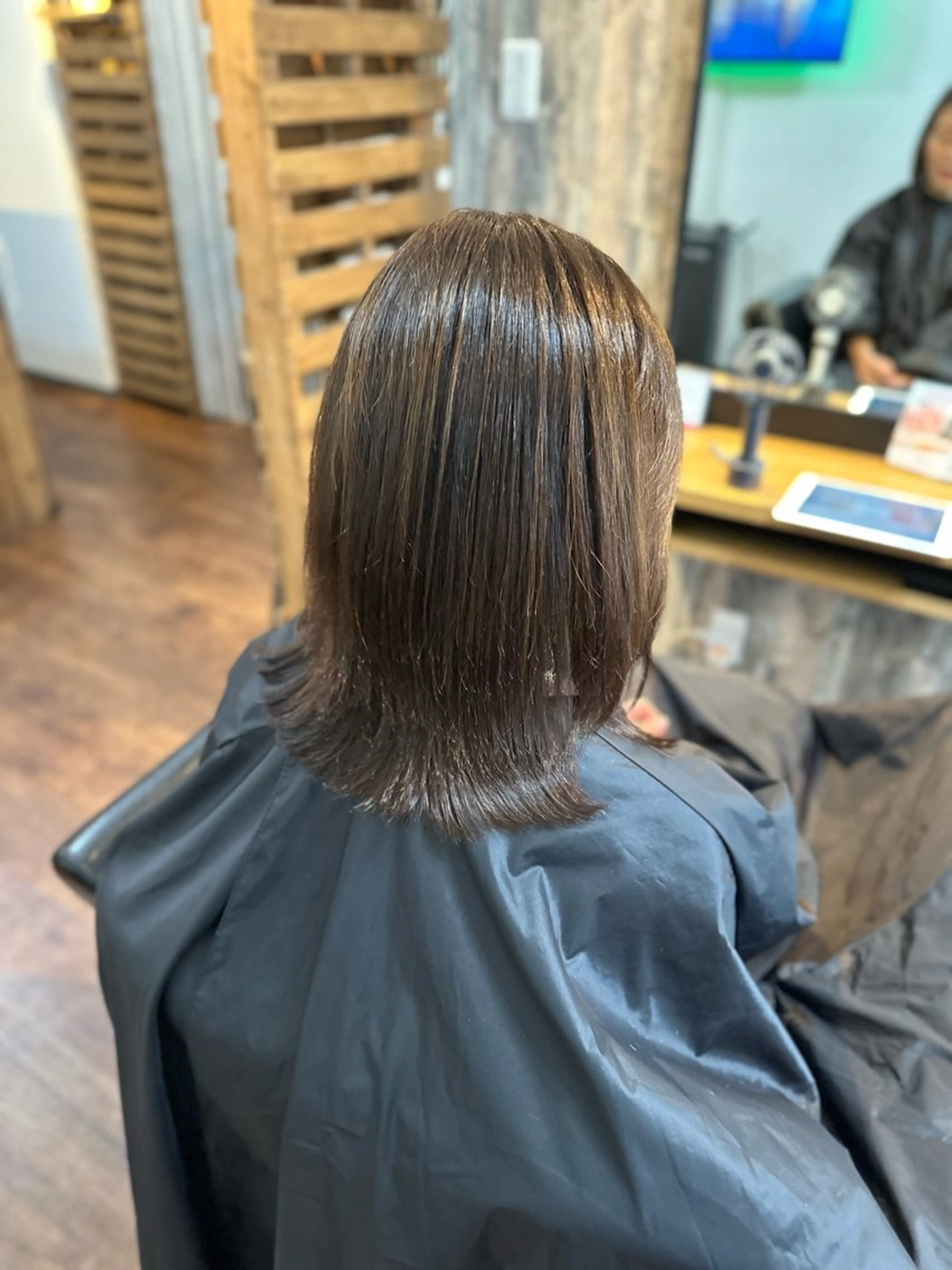 ミディアム パーマ ストレートパーマ Luzir⭐︎ GEN⭐︎のヘアスタイル