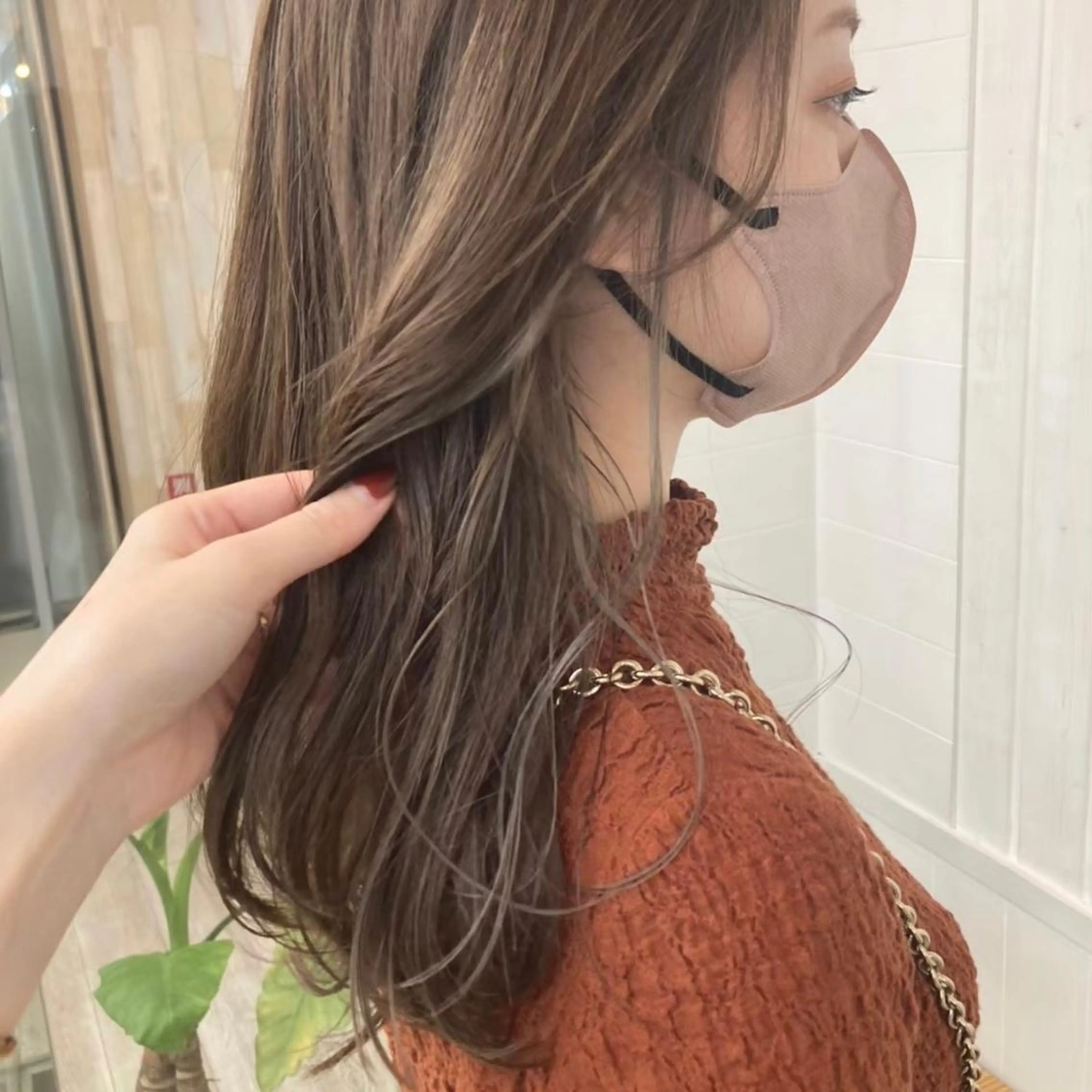 ロング カラー アディクシーカラー アッシュ バレイヤージュ ミストバング ベージュカラー カット ヘアカラー N° anfeel 渋谷🪞🫧のヘアスタイル