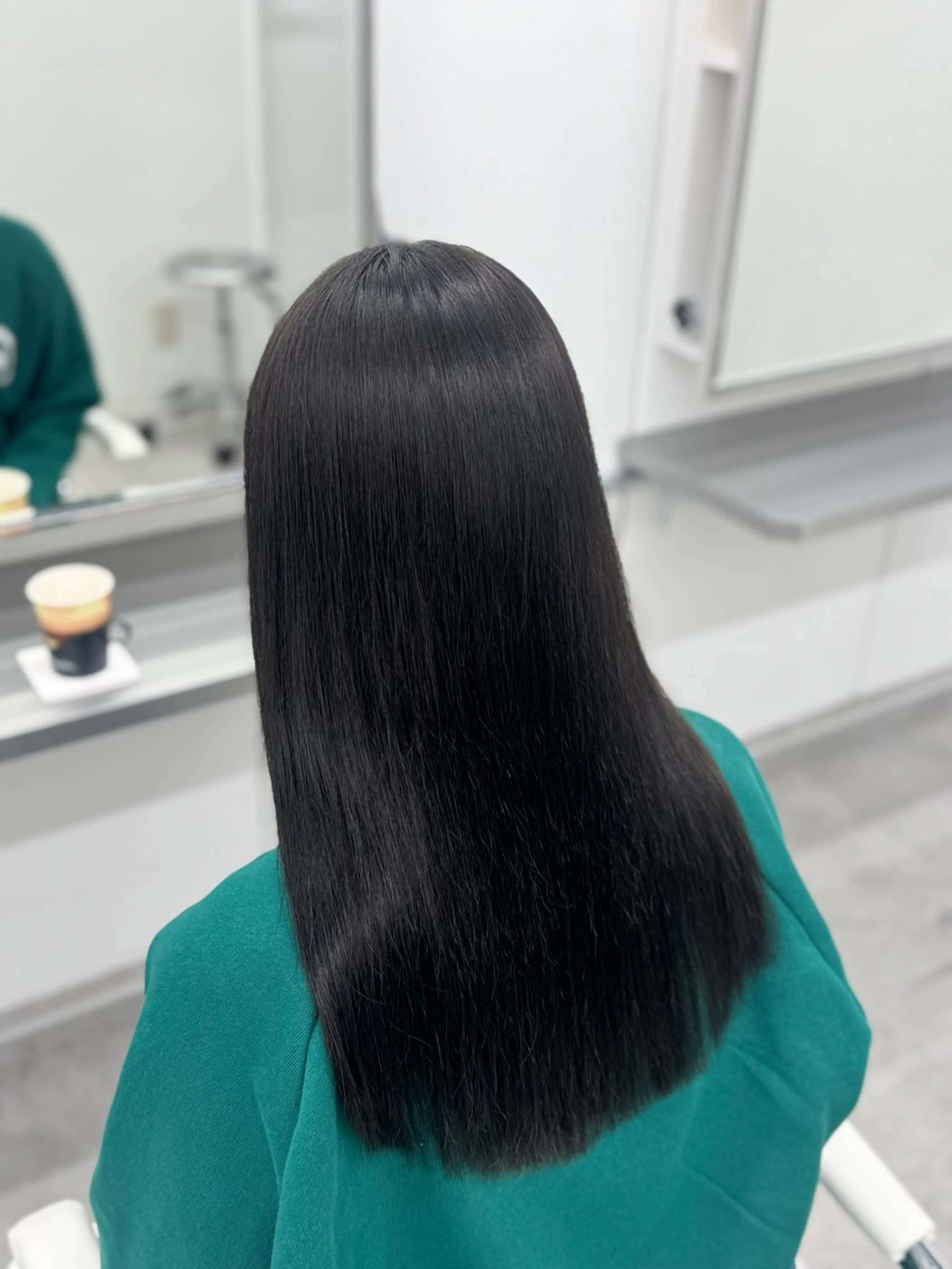 ロング カット ヘアカラー トリートメント 🕯コバ/レイヤー/ 美髪縮毛🕯のヘアスタイル