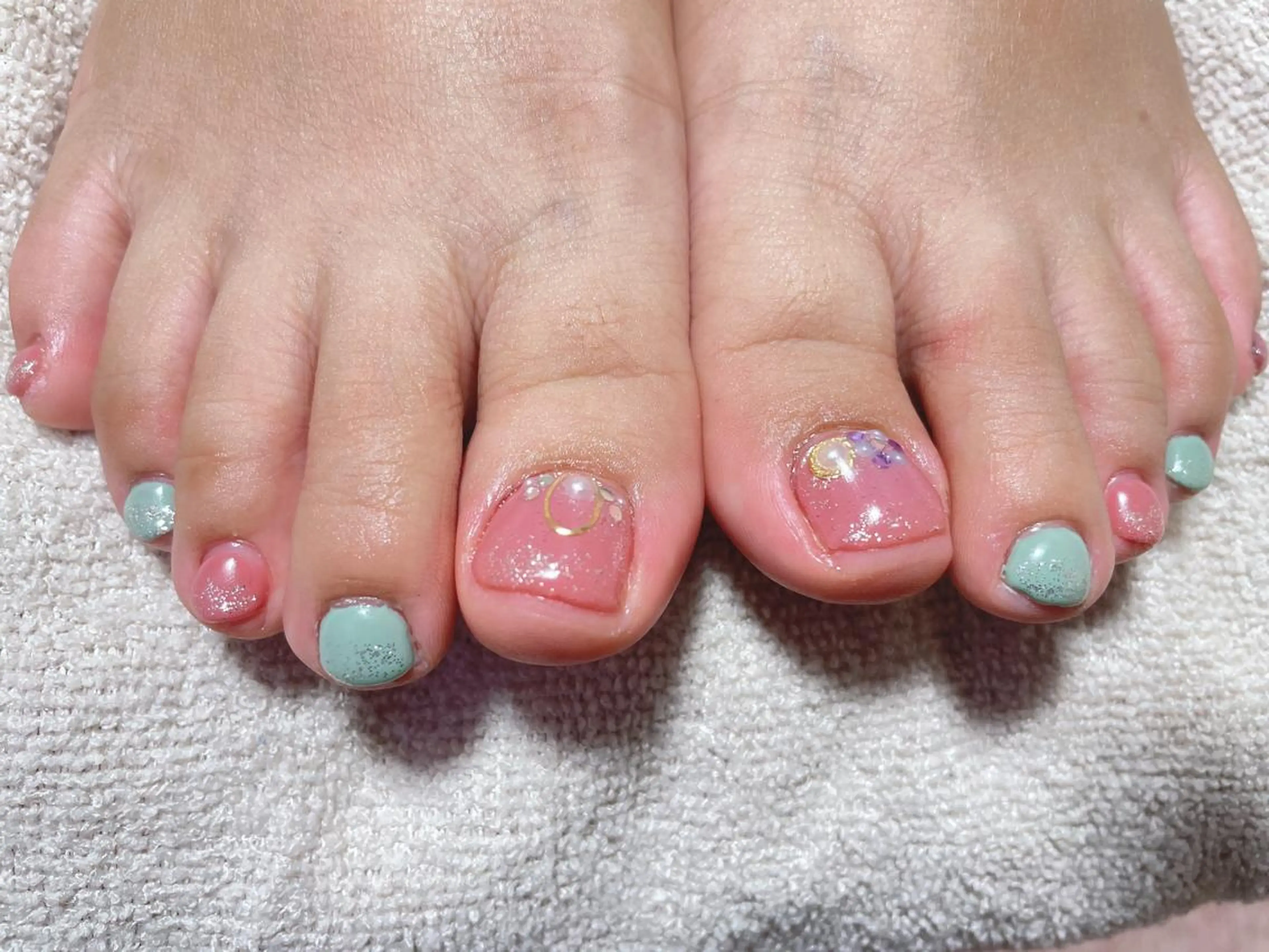 ネイル フットネイル nailsalon Rinのネイルデザイン