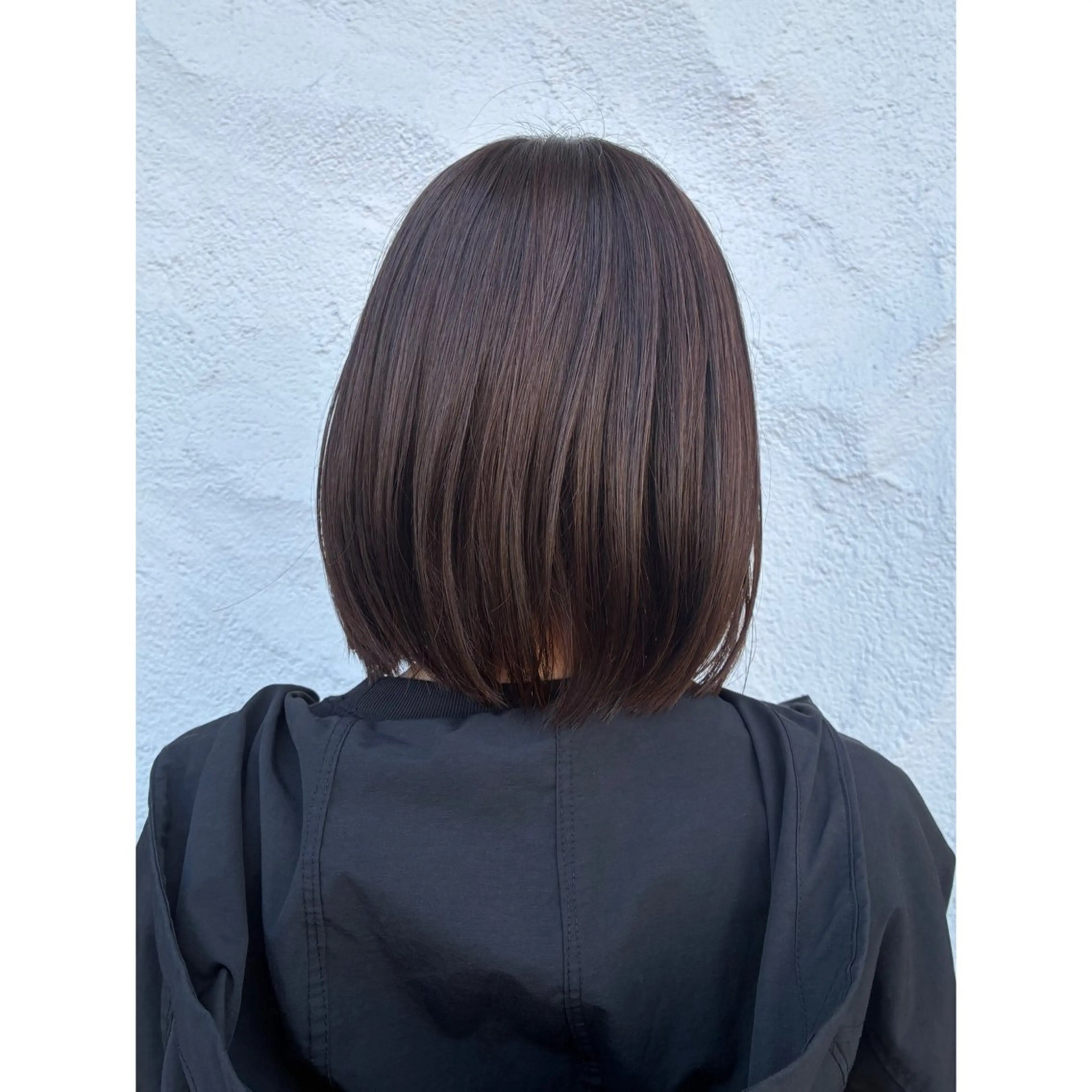 ミディアム 🪞Kana｜透明感 カラー × 髪質改善のヘアスタイル