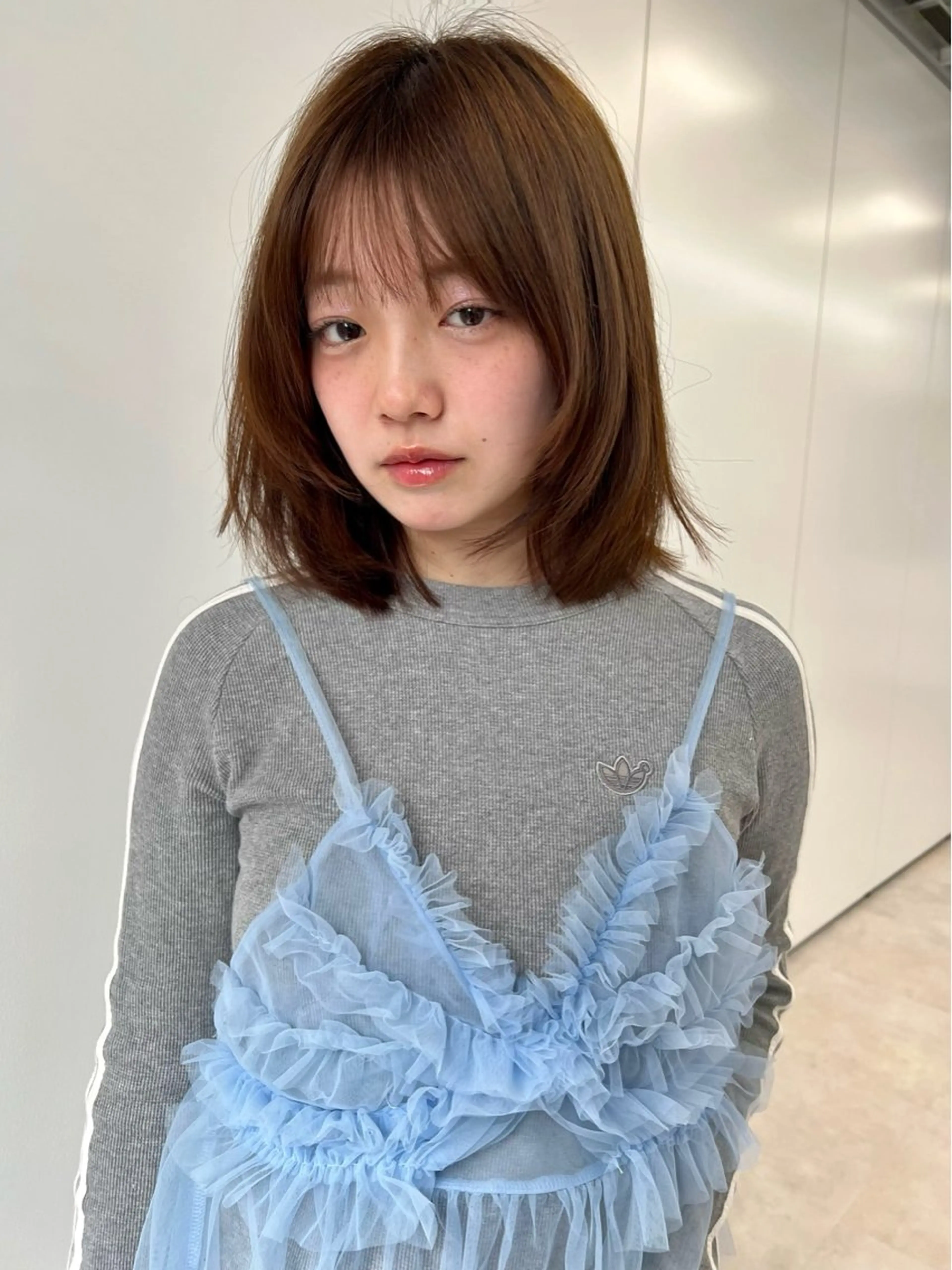 セミロング カラー 艶カラー🐳🫧 サヤカ 🐳のヘアスタイル