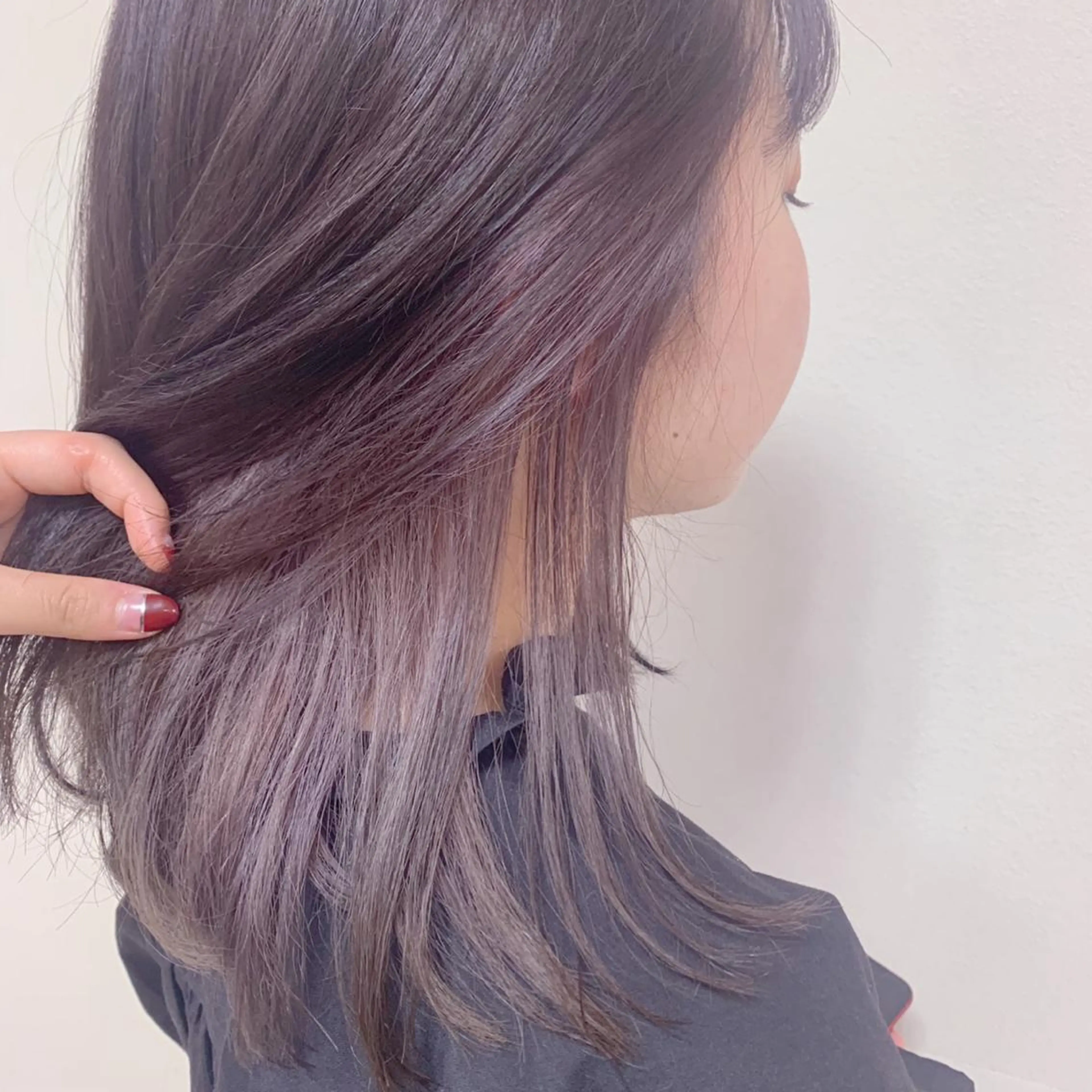 ミディアム カラー ヘアアレンジ ヘアカラー トリートメント 【Sweep】おじま のぞみのヘアスタイル