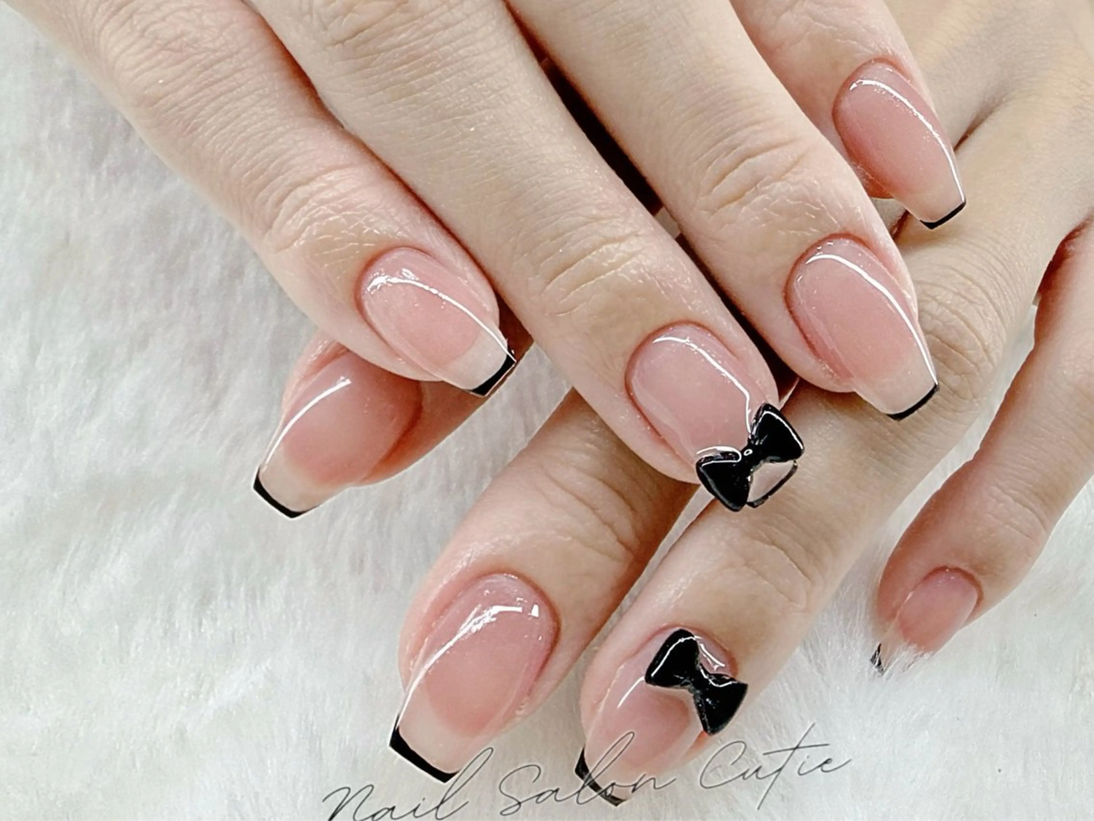 ネイル ジェルネイル 韓国ネイル 持ち込み オフィスネイル パラジェル 池袋ワンホンネイル SALE実施中のネイルデザイン