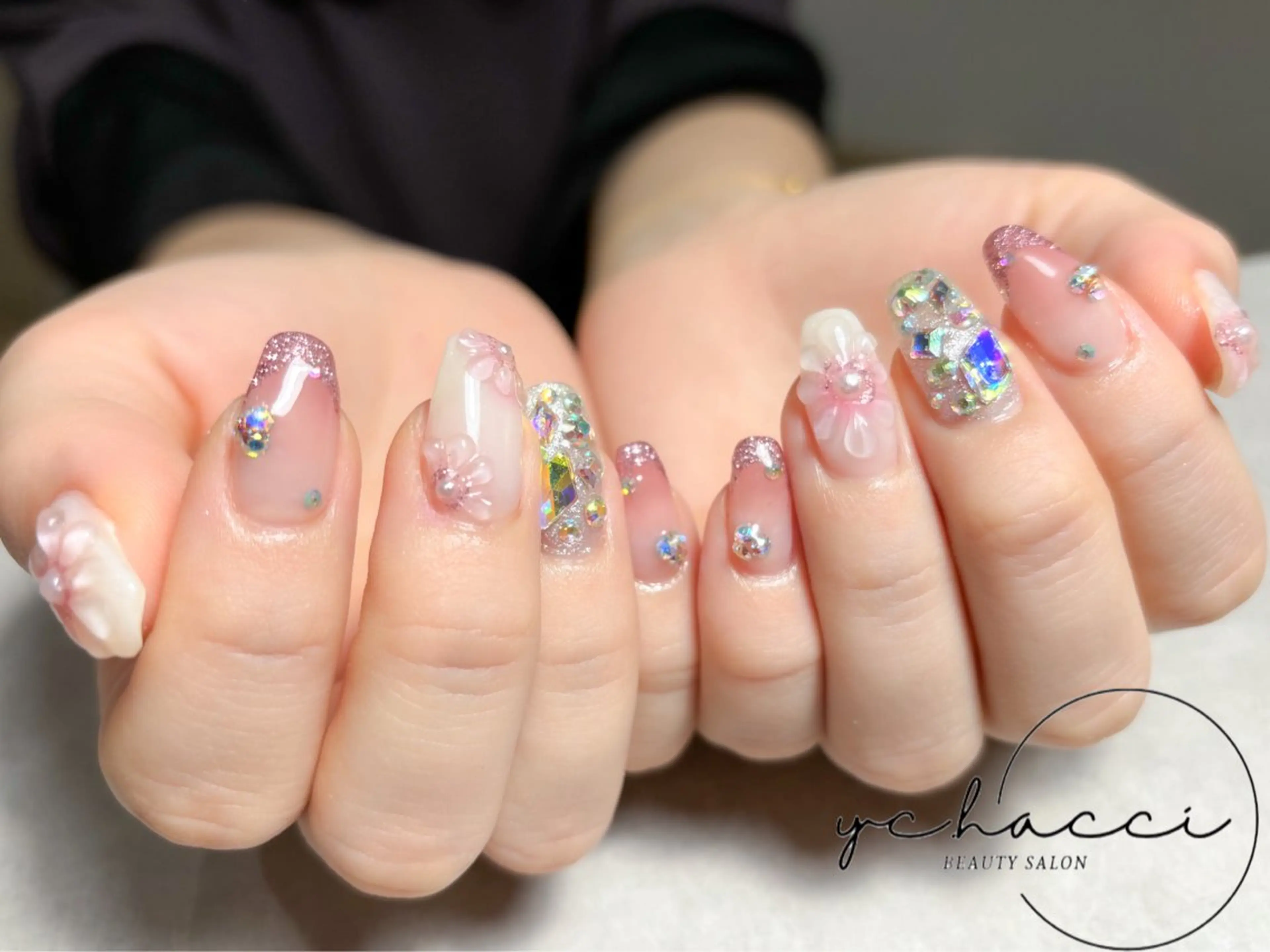 ネイル アートネイル 持ち込み ハンドネイル SALON yc.hacciのマツエク・マツパデザイン