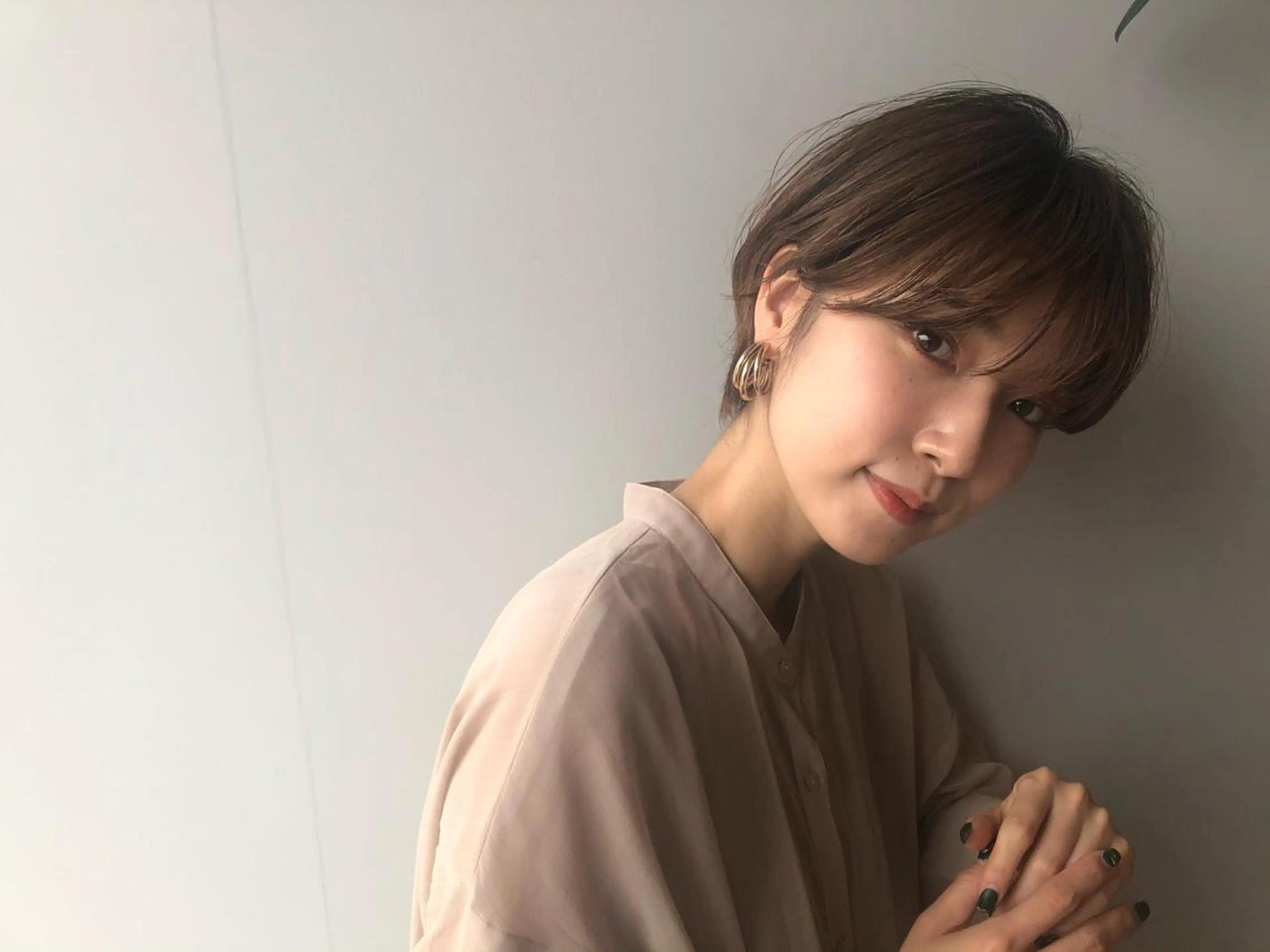 ショート 岸川 恭子のヘアスタイル