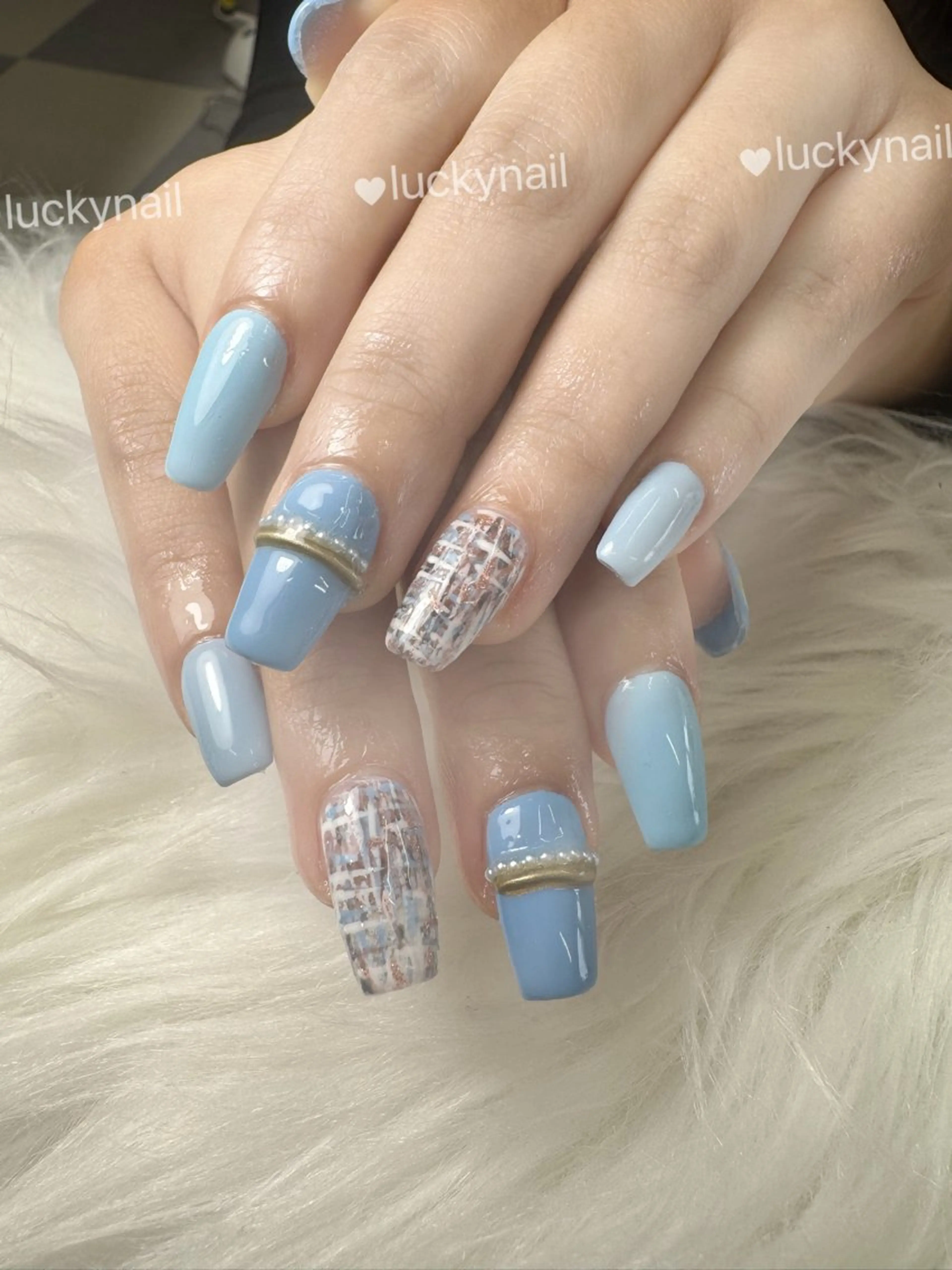 ネイル シンプルネイル Lucky Nailのネイルデザイン