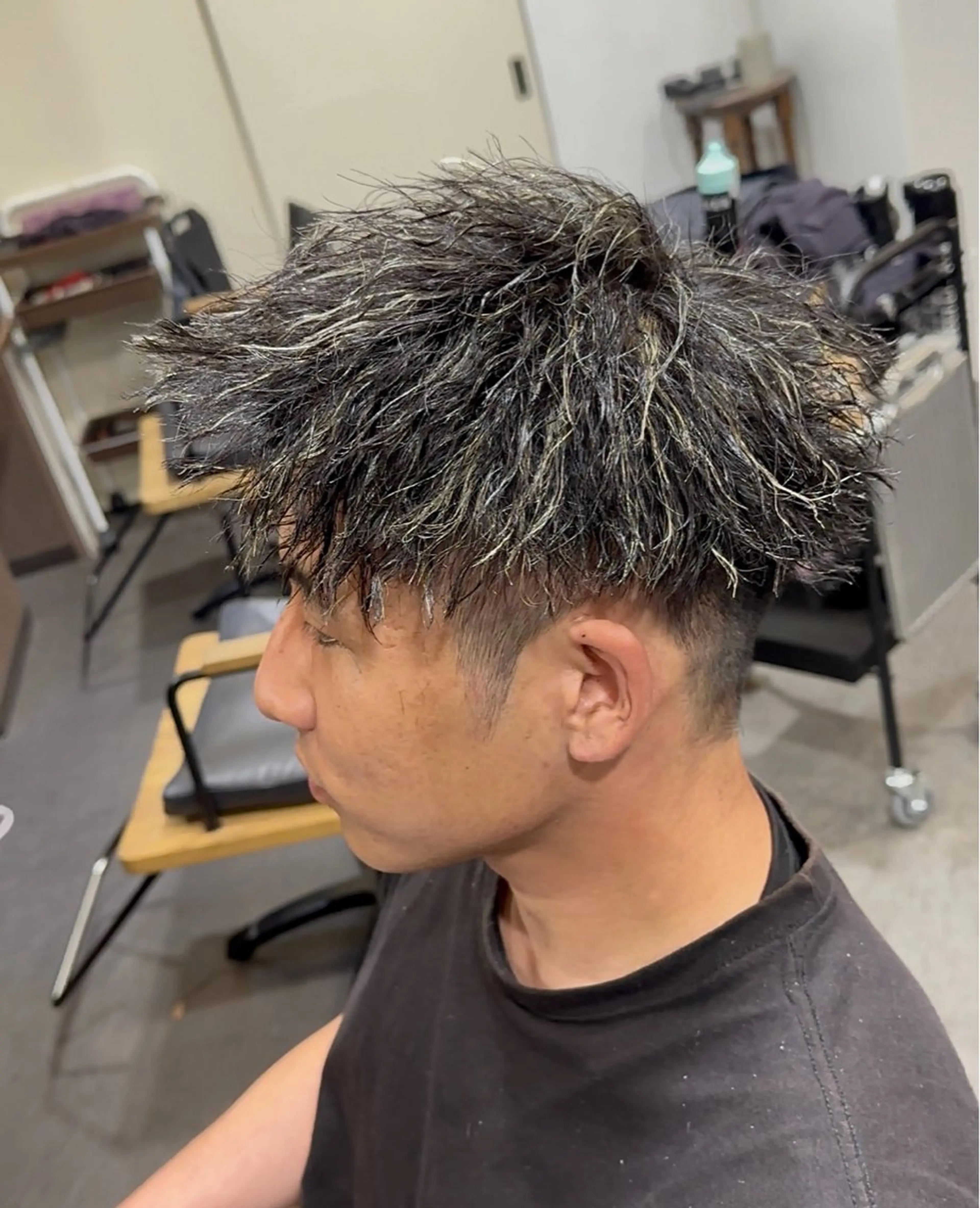 パーマ メンズ メンズメッシュ モヒカン メンズパーマ カット パーマ 年間2000名担当◎ パーマ職人/仲原佑樹のヘアスタイル