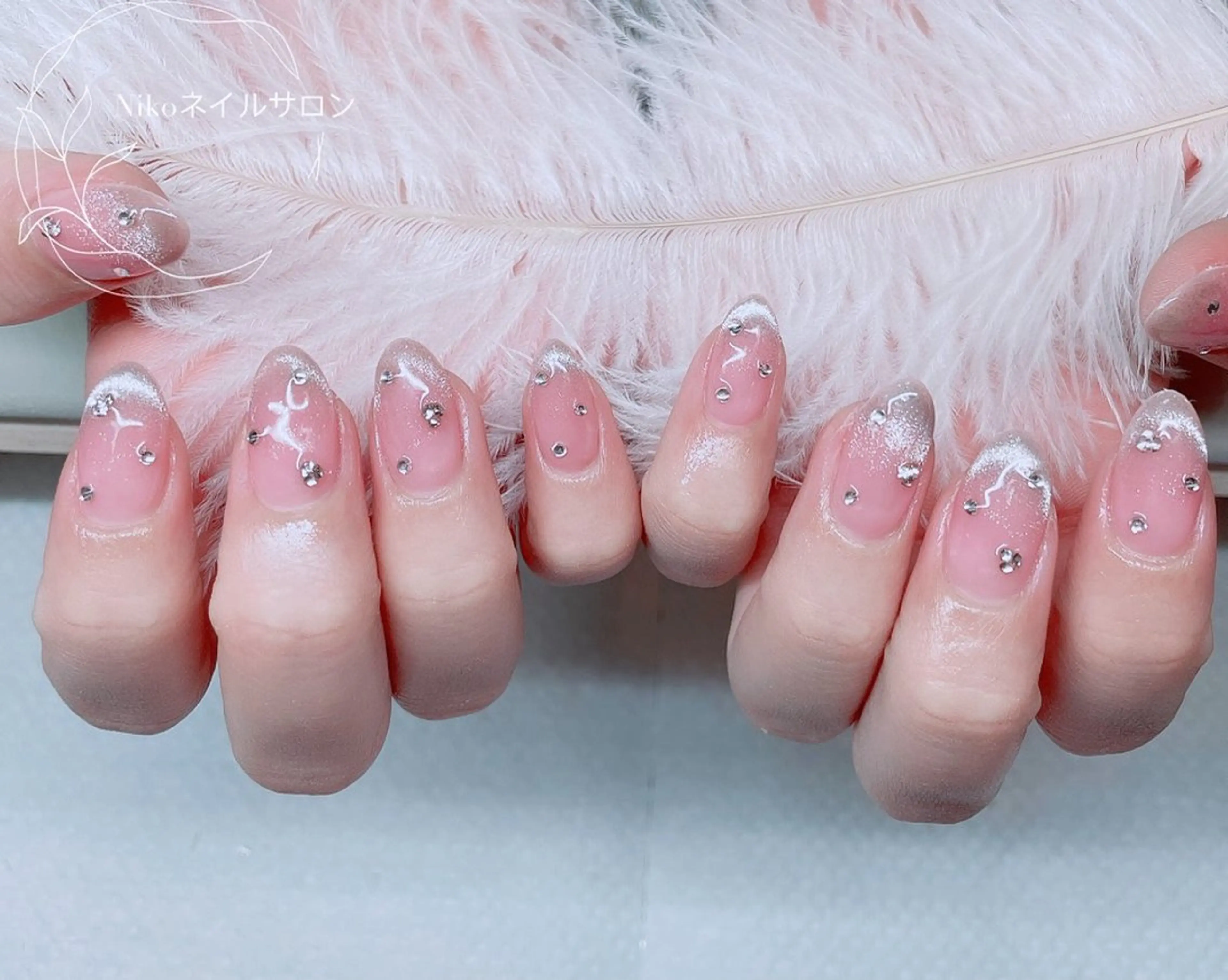 ネイル 長さ出し フットネイル フレンチネイル ジェルネイル 韓国ネイル Niko nailサロンのネイルデザイン