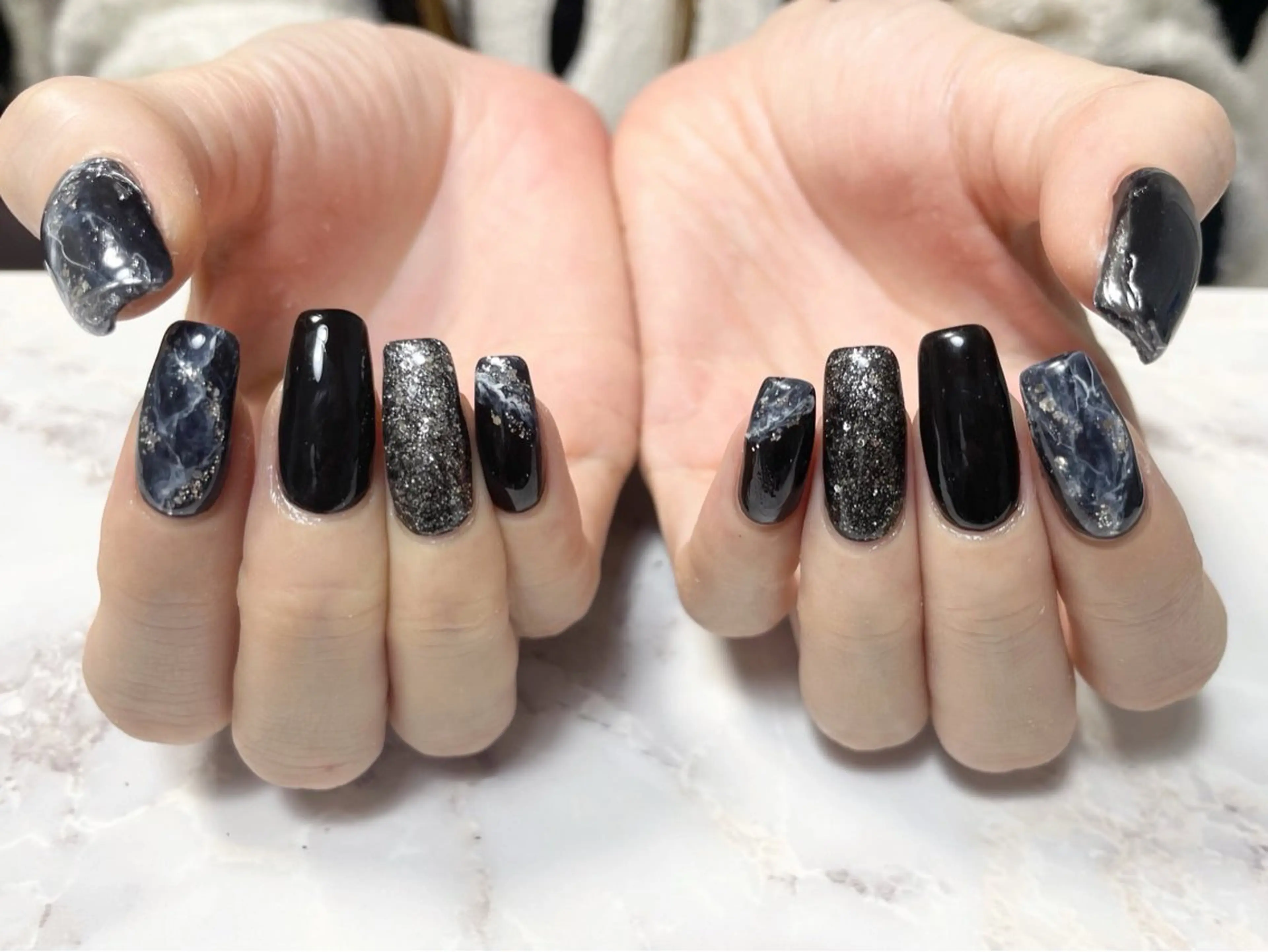 ネイル ジェルネイル マグネットネイル 大理石ネイル(マーブル) ミラーネイル ニュアンスネイル ハンドネイル BLANC.nail yuuのネイルデザイン
