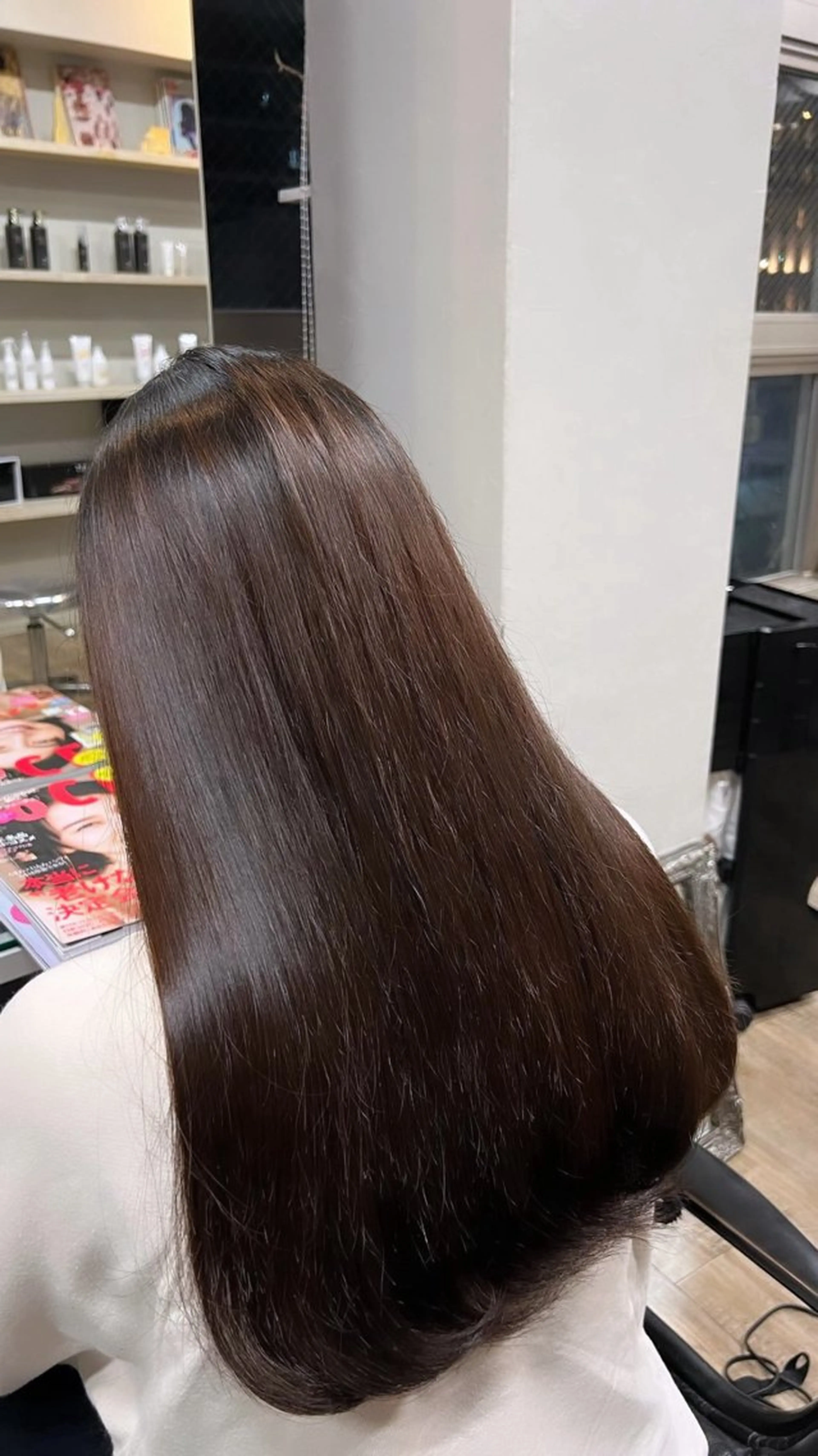 JIN/暖色カラー /髪質改善/艶髪のヘアスタイル