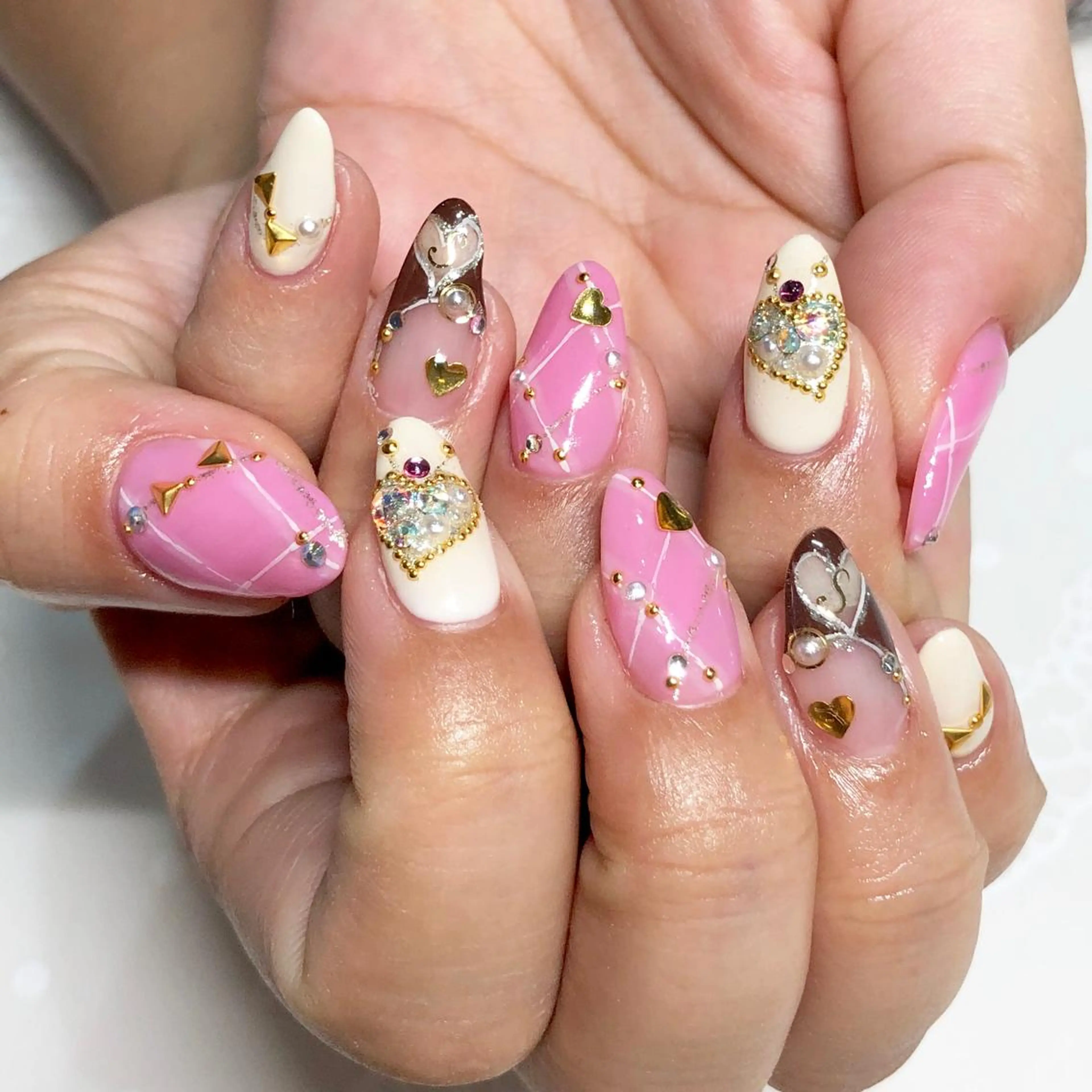 ネイル ハート バレンタイン ハンドネイル nailroom- KANOAのネイルデザイン