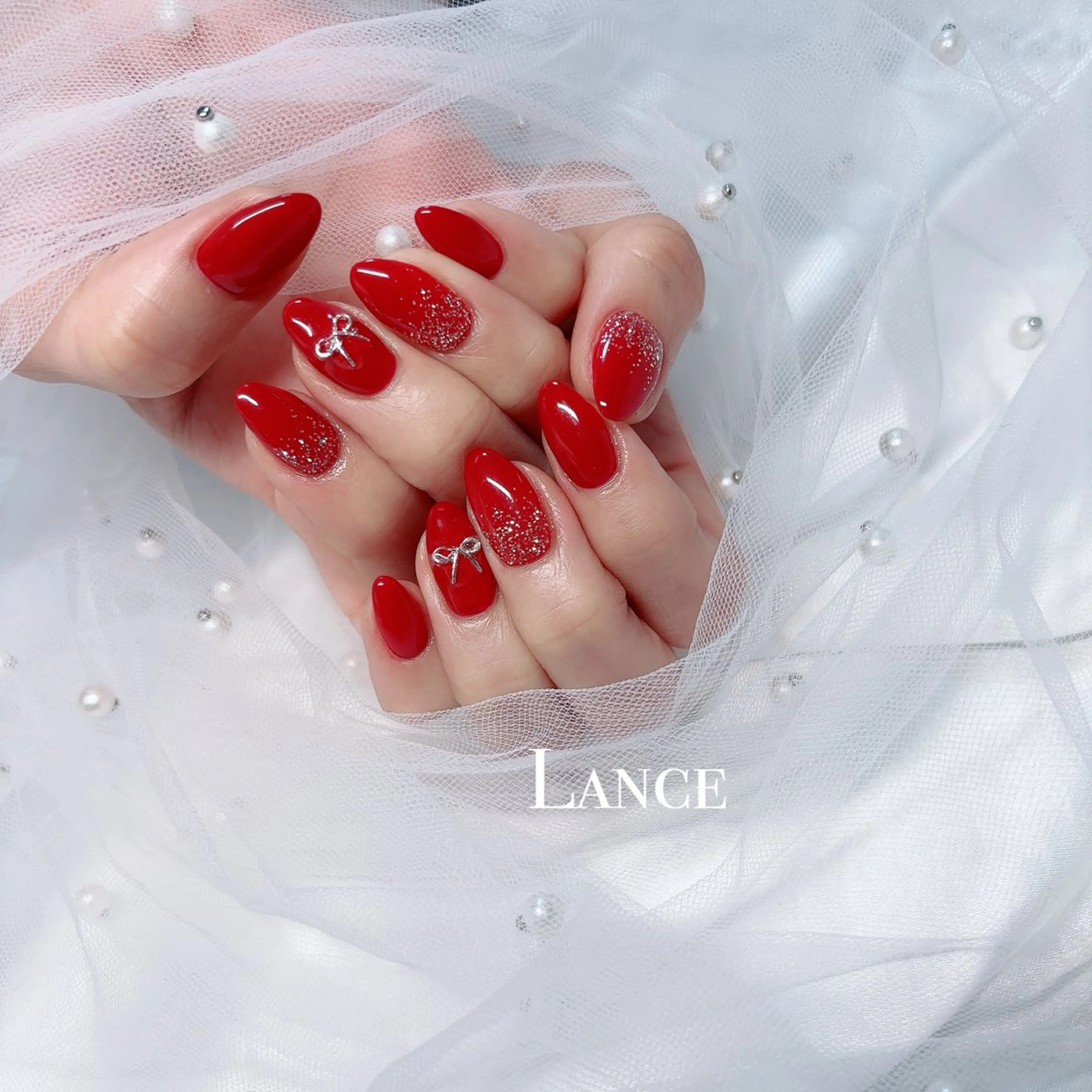 ネイル オーロラネイル フットネイル フレンチネイル キラキラネイル 韓国ネイル ハンドネイル Lance nailのネイルデザイン