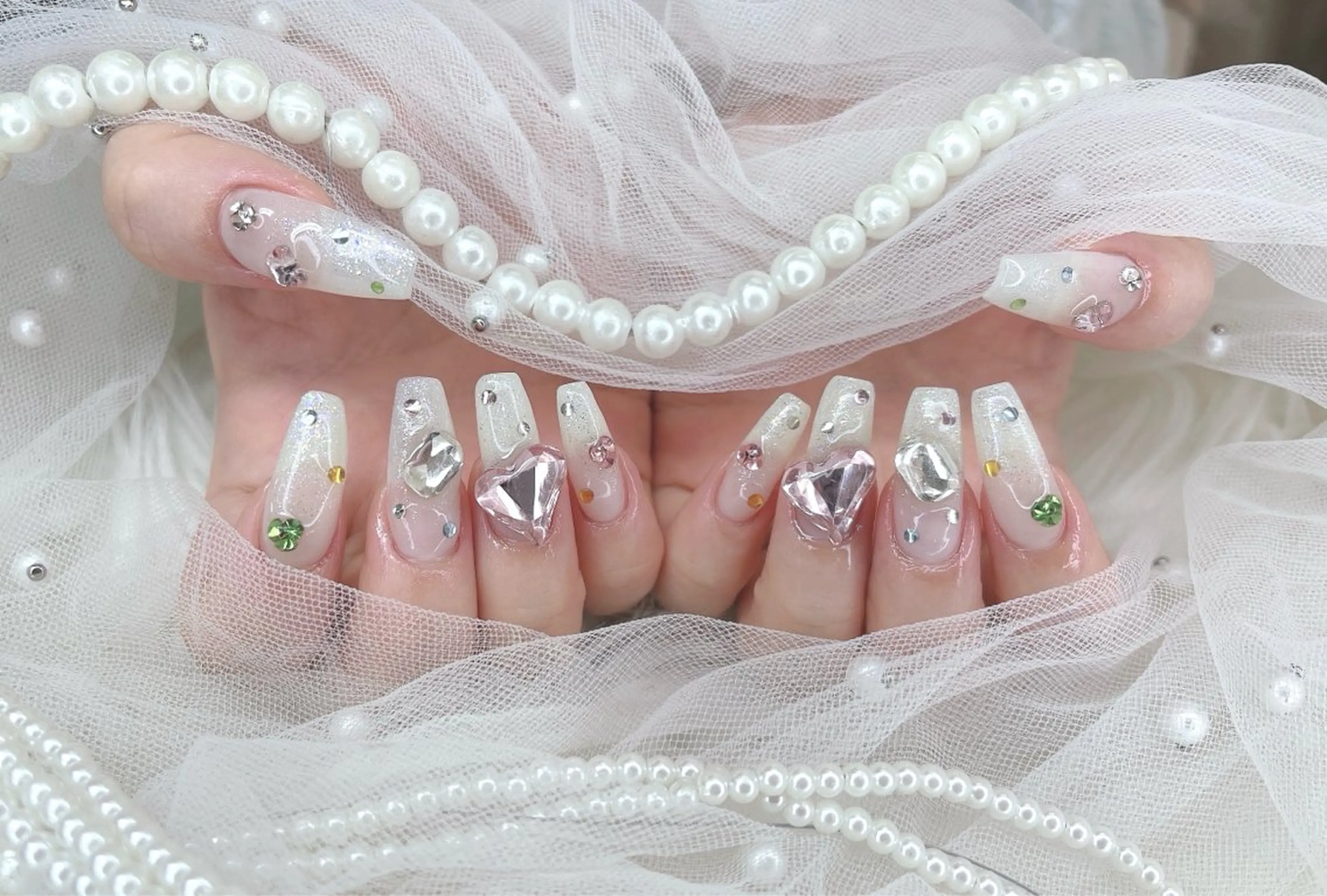 ネイル ハヤシ ミカのネイルデザイン