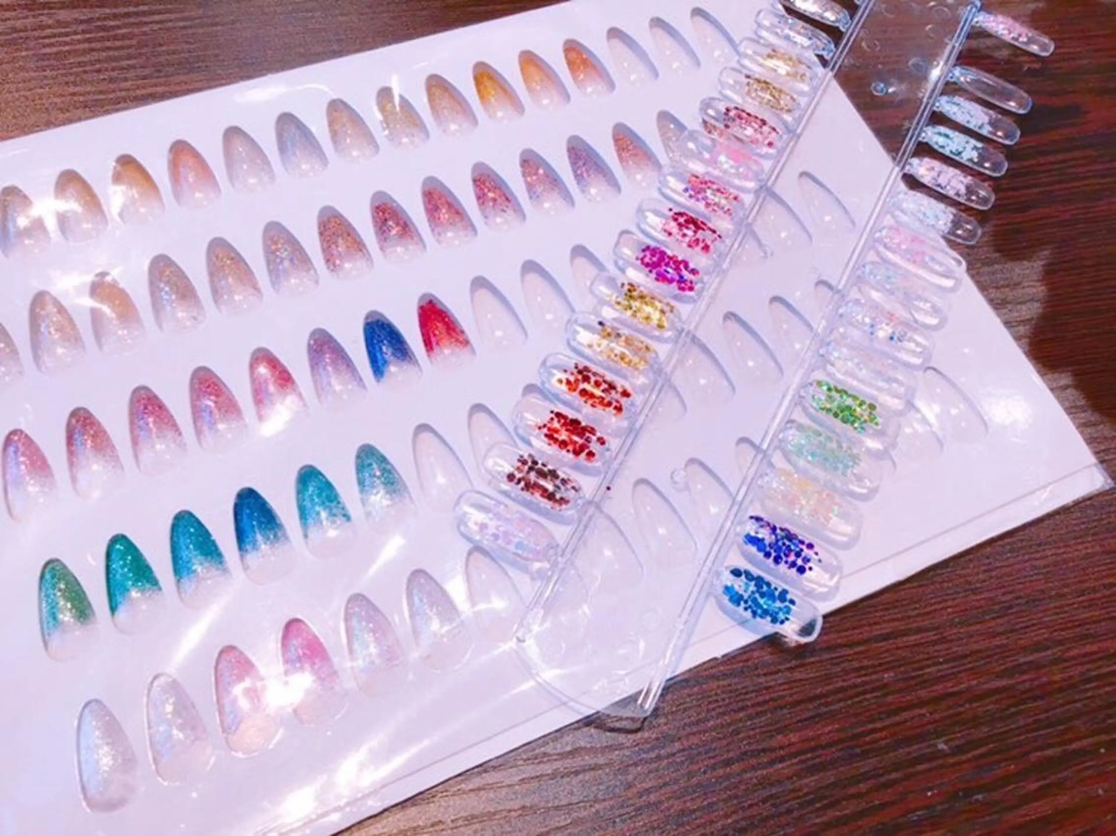 ネイル キラキラネイル ラメ(グリッター) ハンドネイル hair＆nail NO-MU所属・hair＆nail NO-MUのネイルデザイン