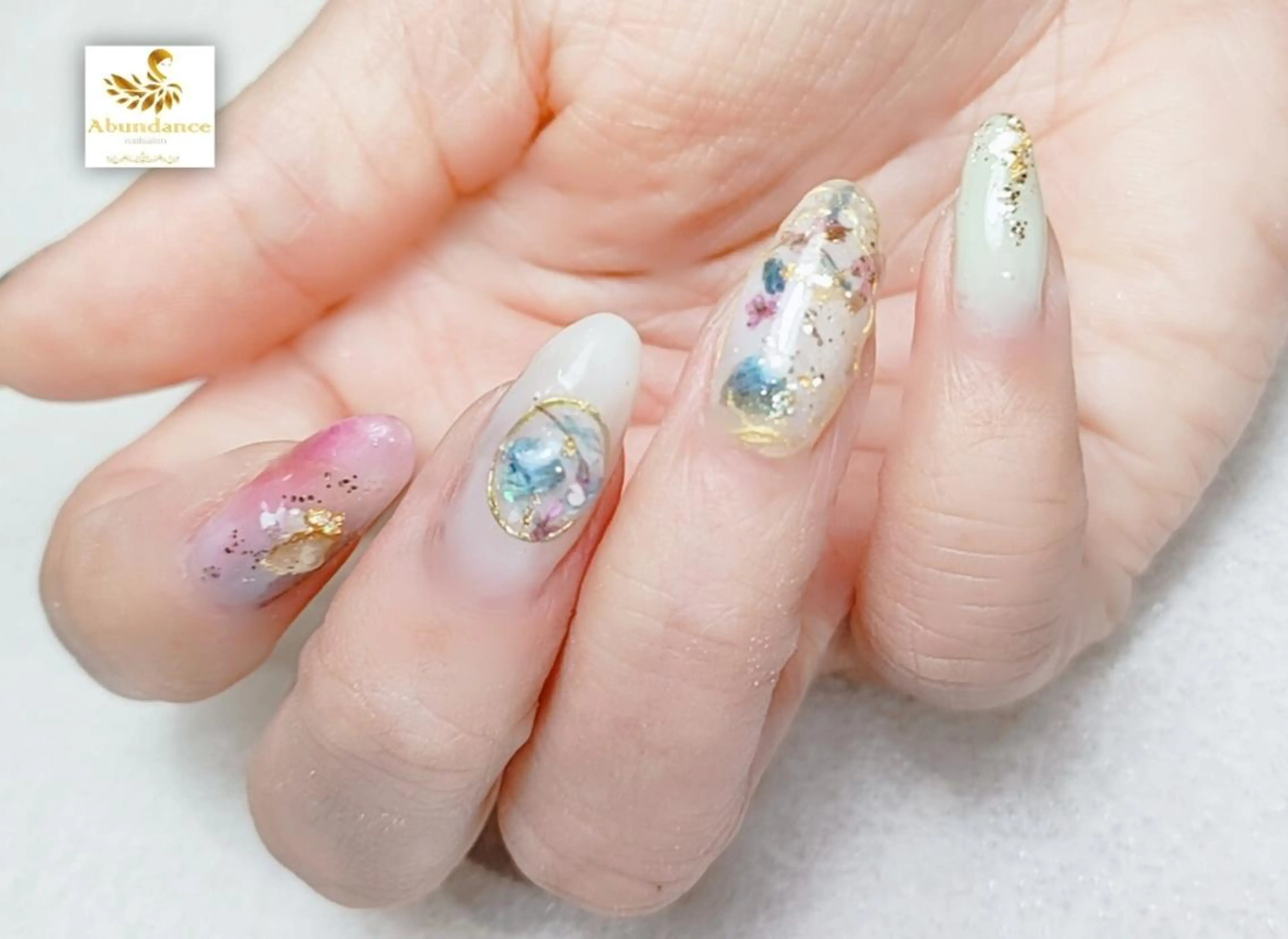 ネイル 春ネイル ハンドネイル 完全予約制個室サロン Abundancesのネイルデザイン