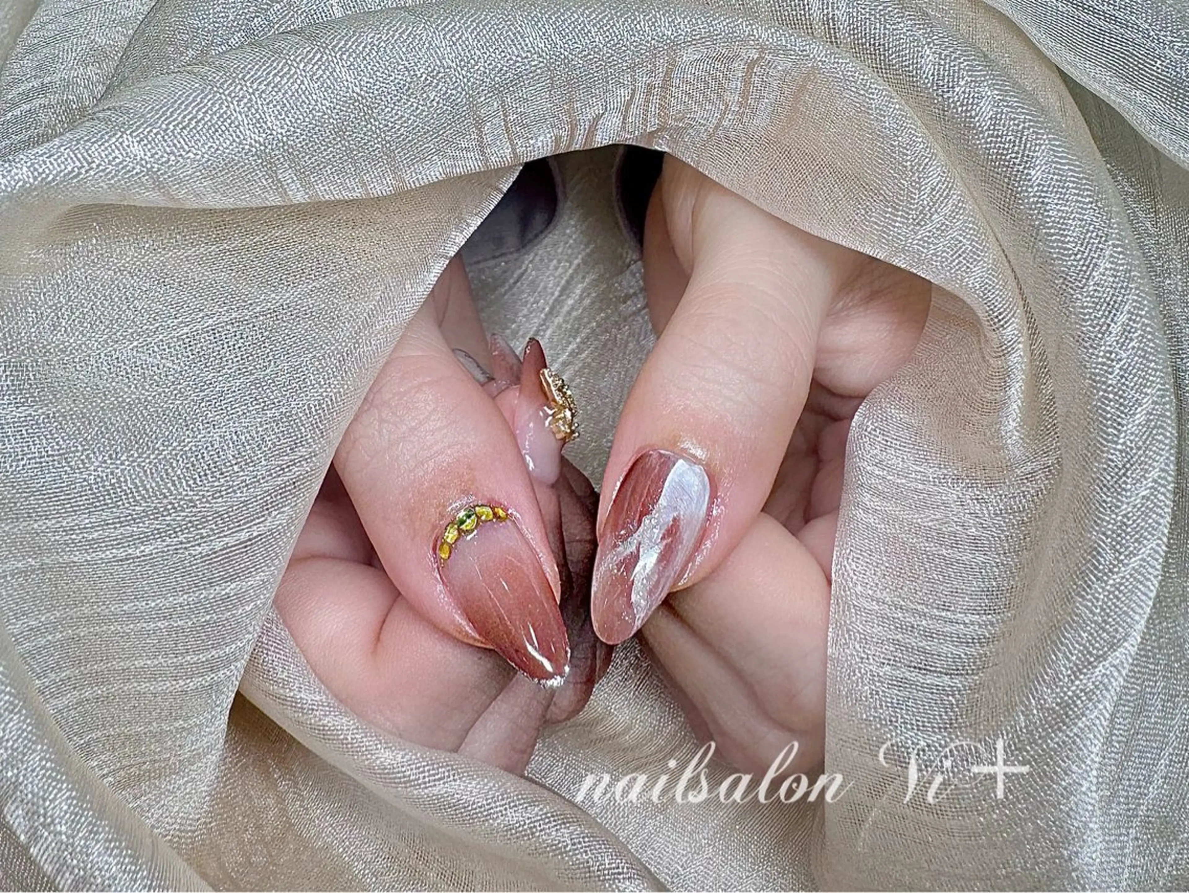 ネイル ✨Nailsalon Vi+✨のネイルデザイン
