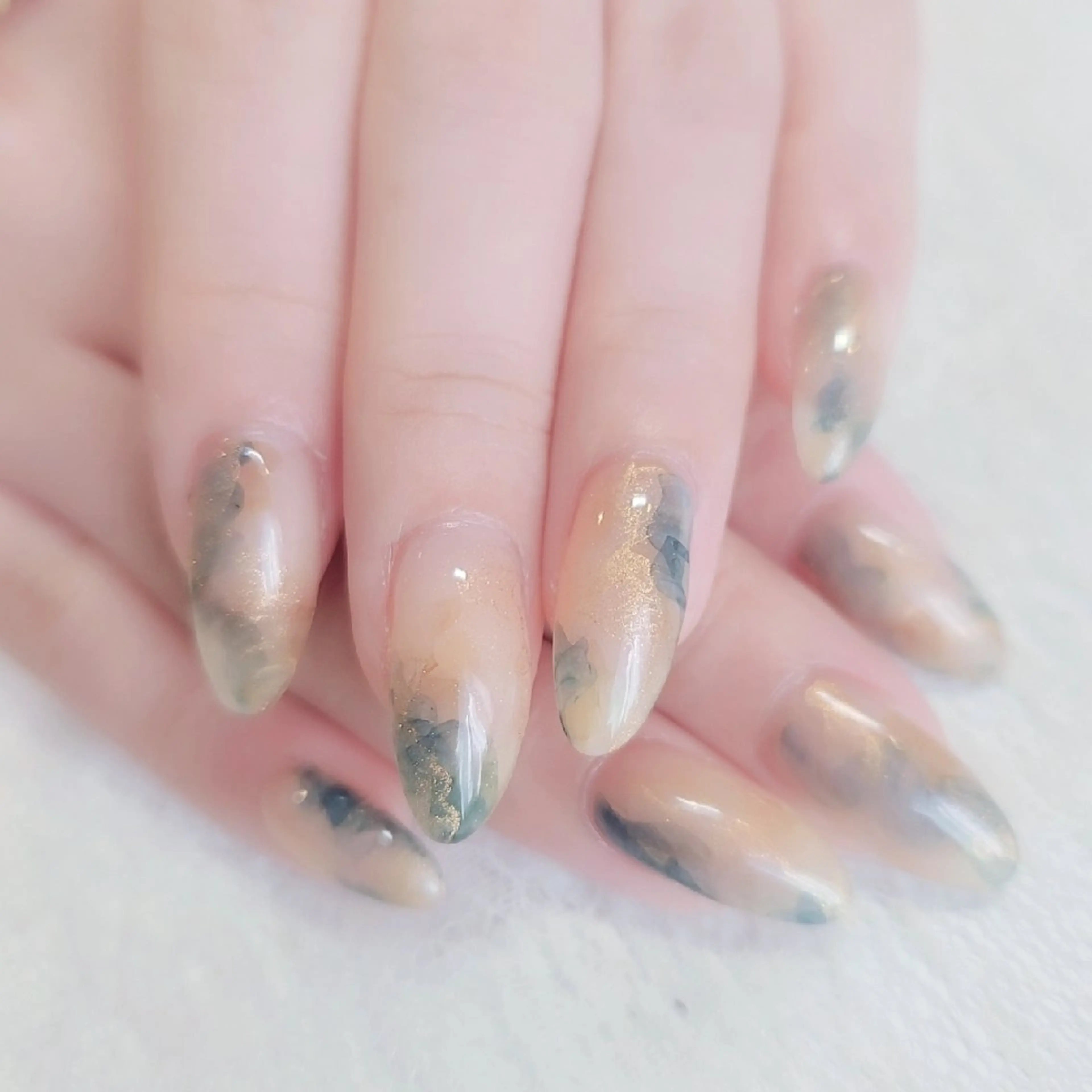 ネイル Nailsalon  Wisteriaのネイルデザイン