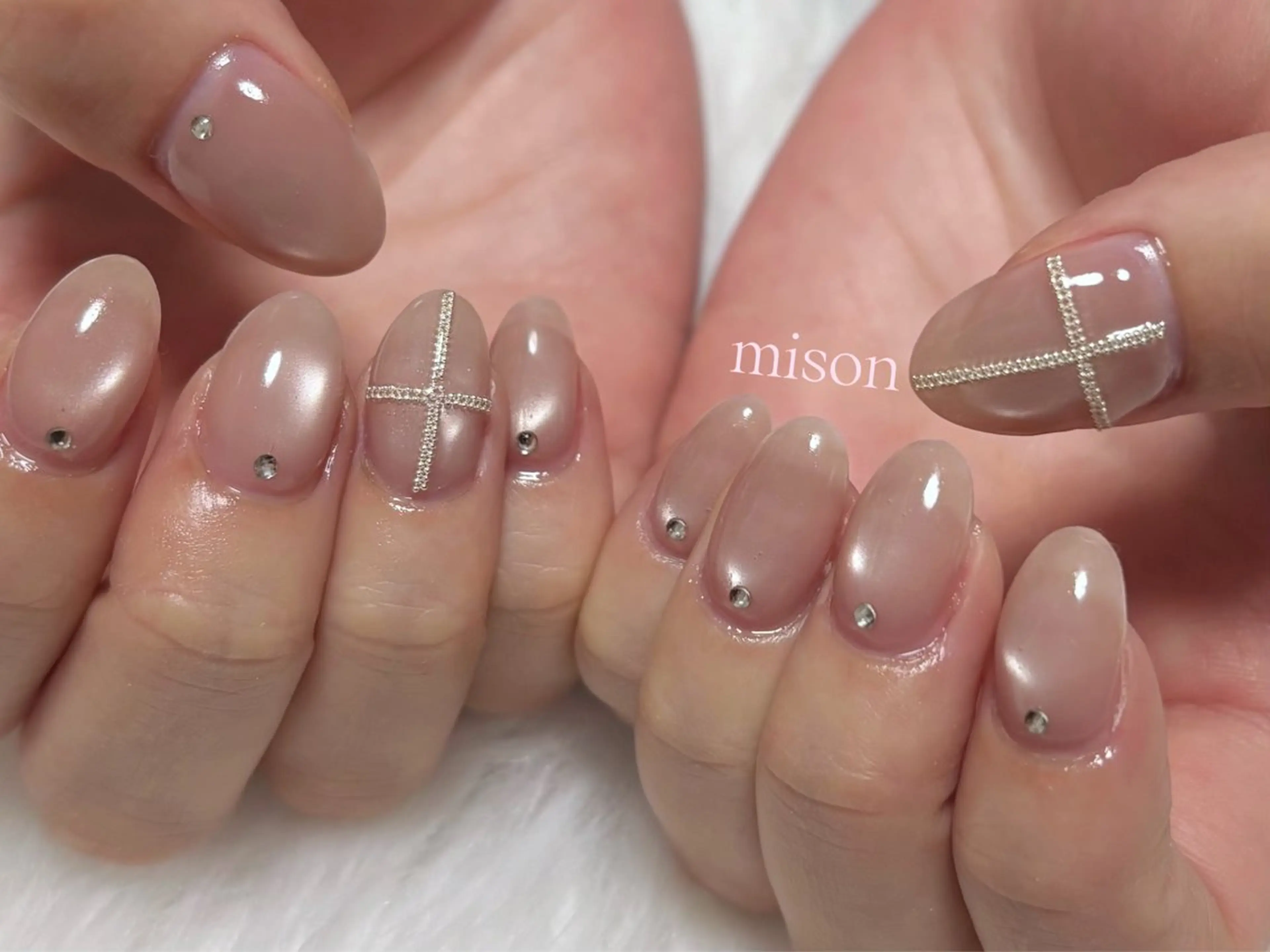 ネイル mison 安形友花のネイルデザイン