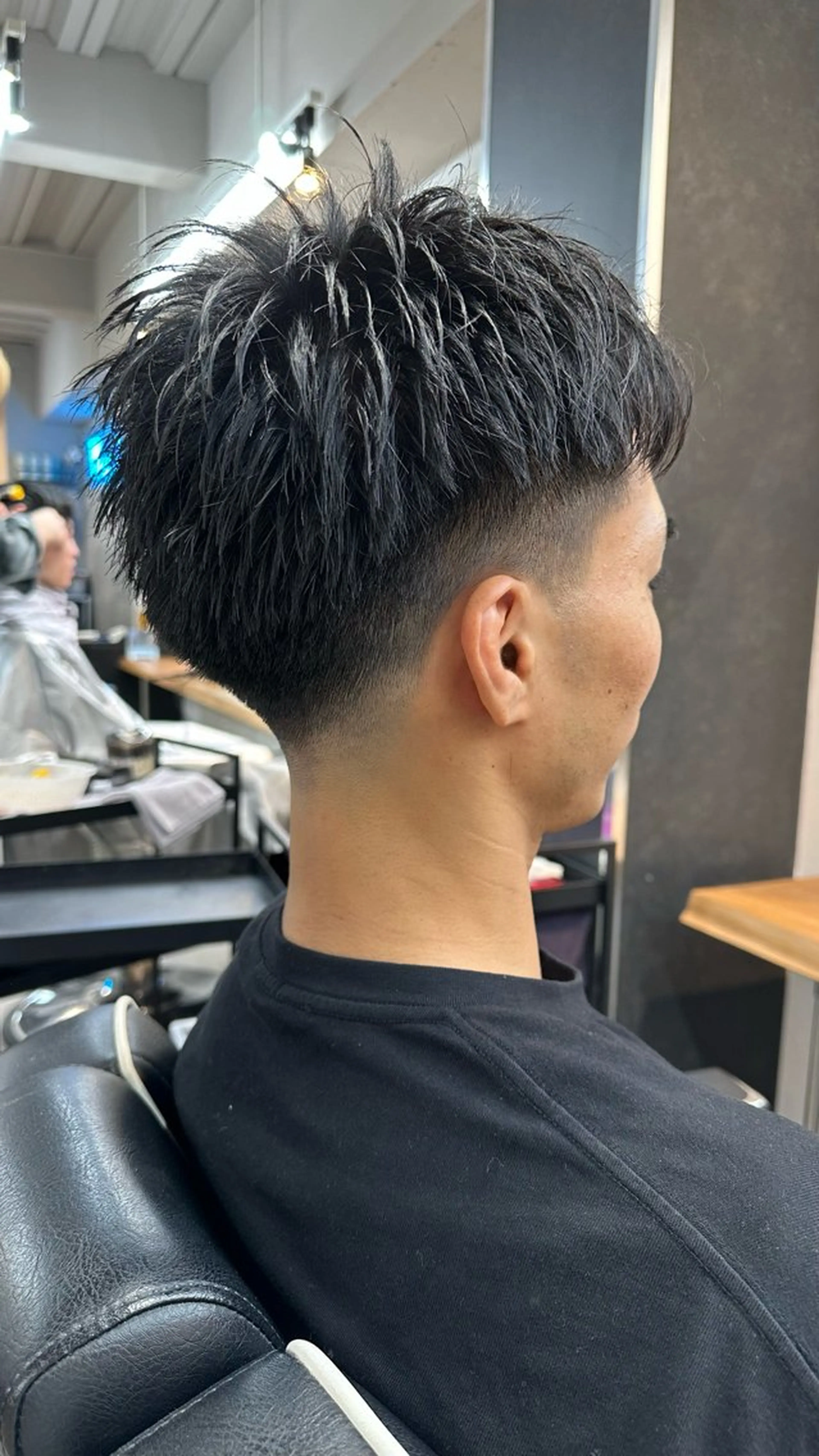 メンズ 律喜/パーマ /メンズ/フェードのヘアスタイル