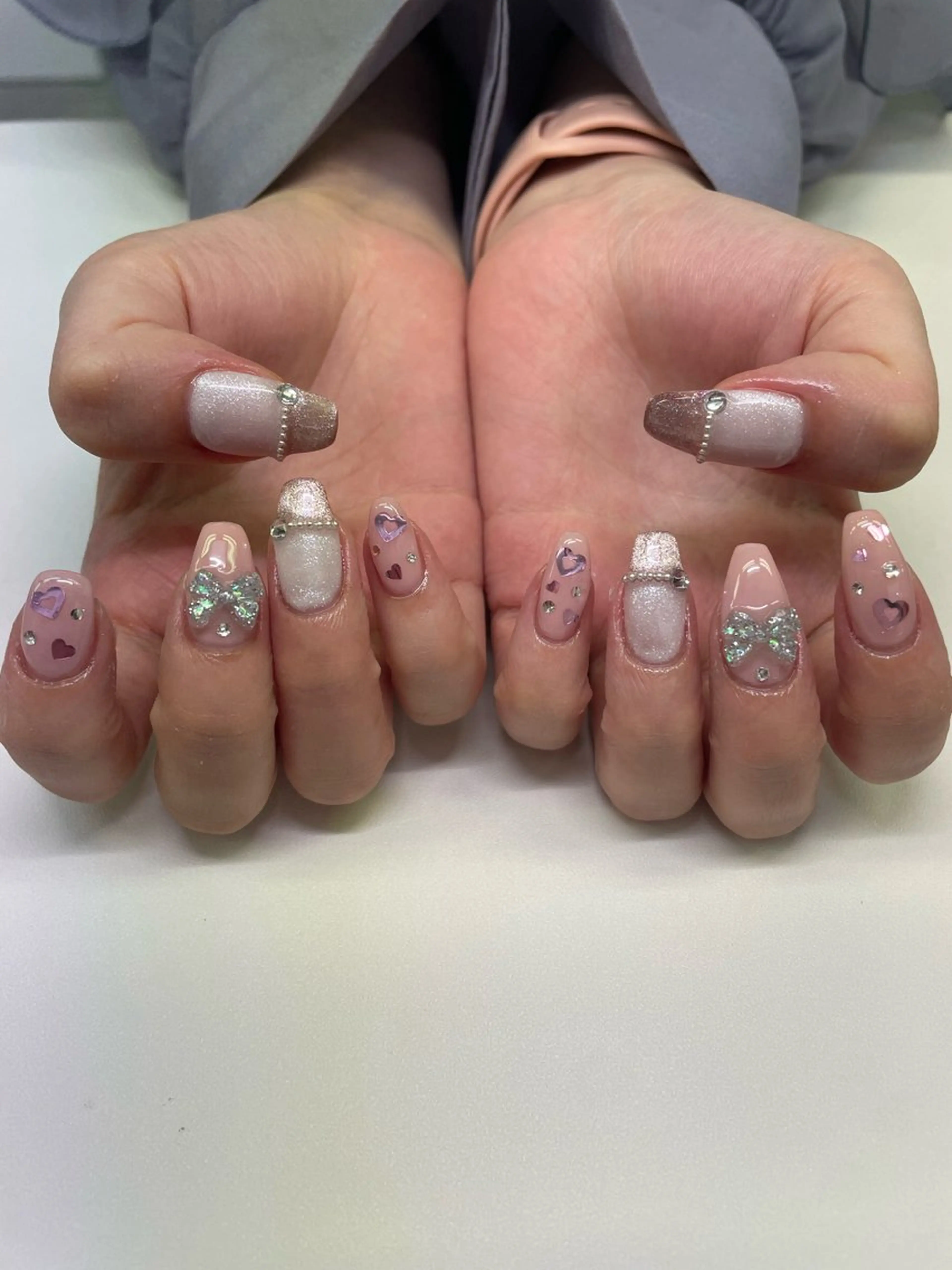 ネイル VENUS BELT AYAKAのネイルデザイン