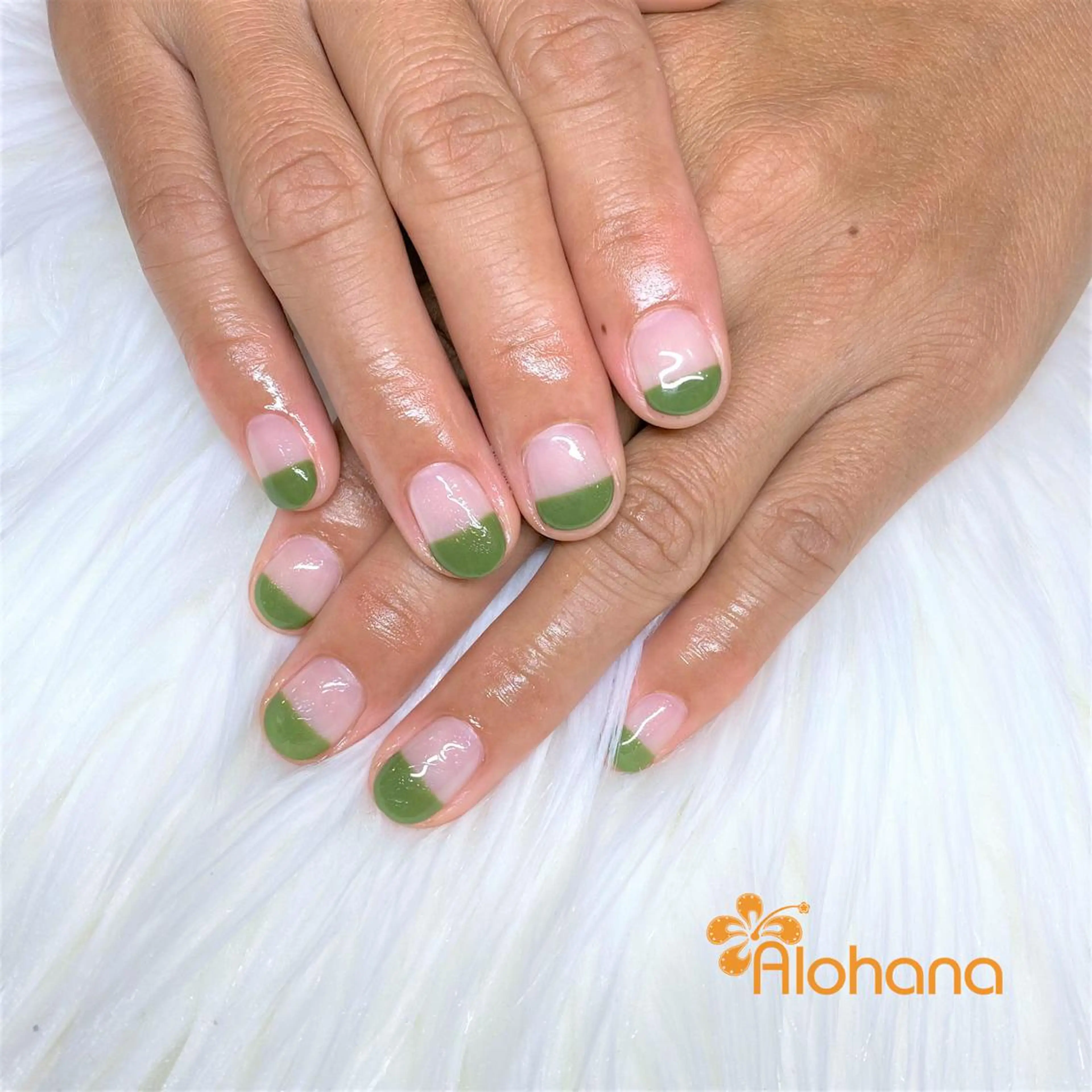 ネイル フレンチネイル Alohana Minaのネイルデザイン