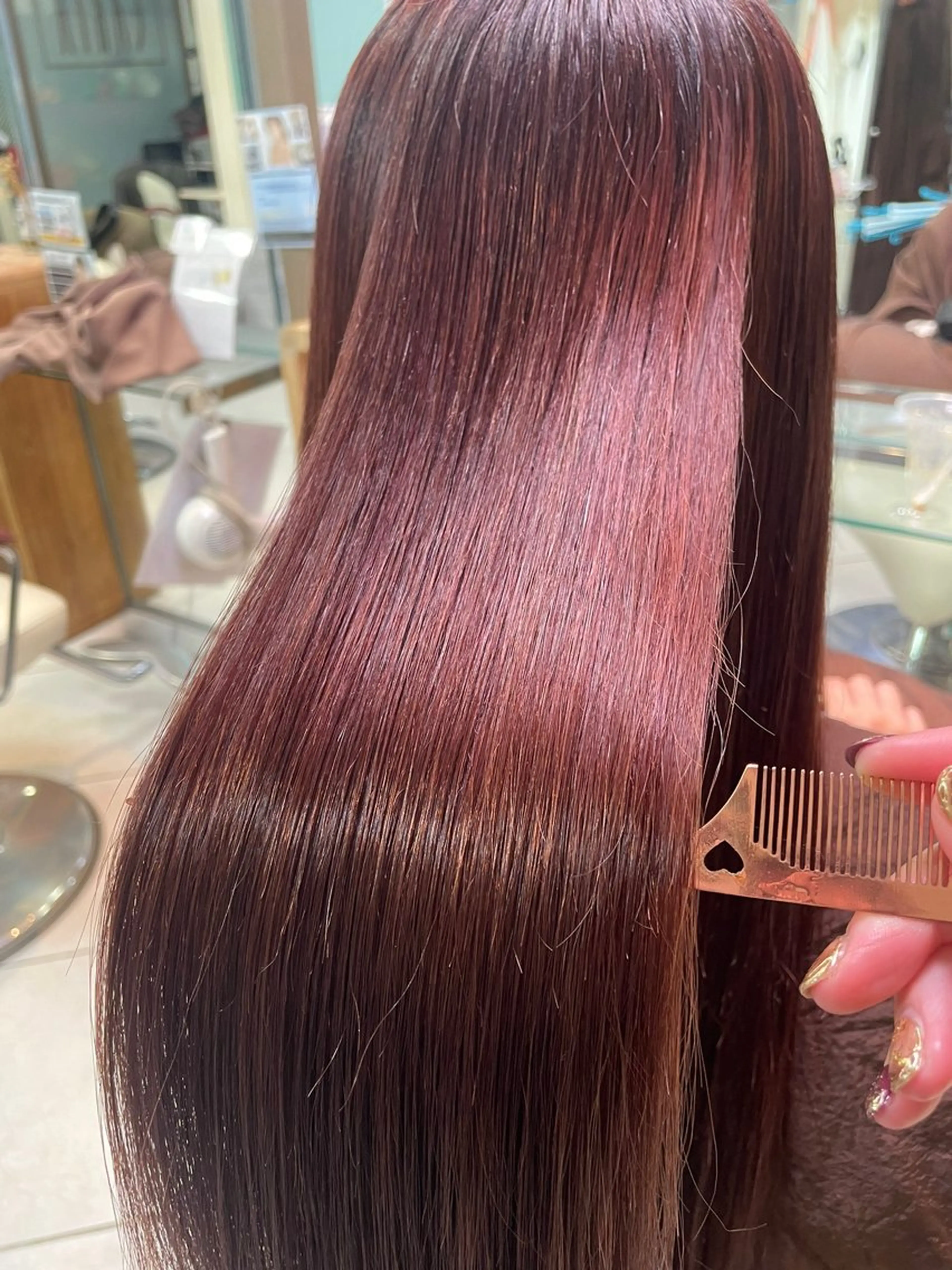 ロング カラー 近澤 佑香のヘアスタイル