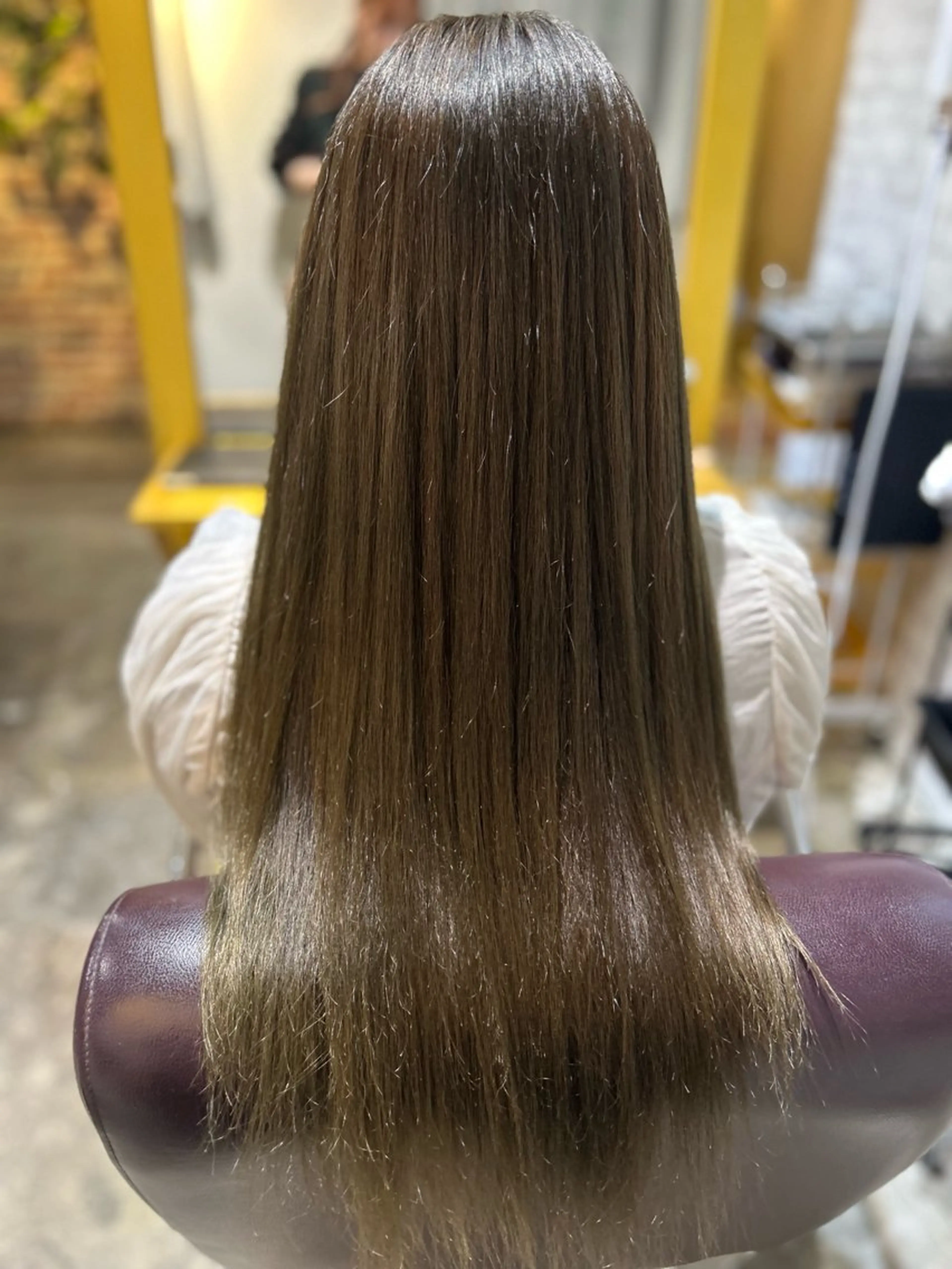 ロング カラー ベージュカラー オリーブベージュ トリートメント ヘアカラー トリートメント 縮毛矯正／レイヤー／ 🌟mizukiのヘアスタイル