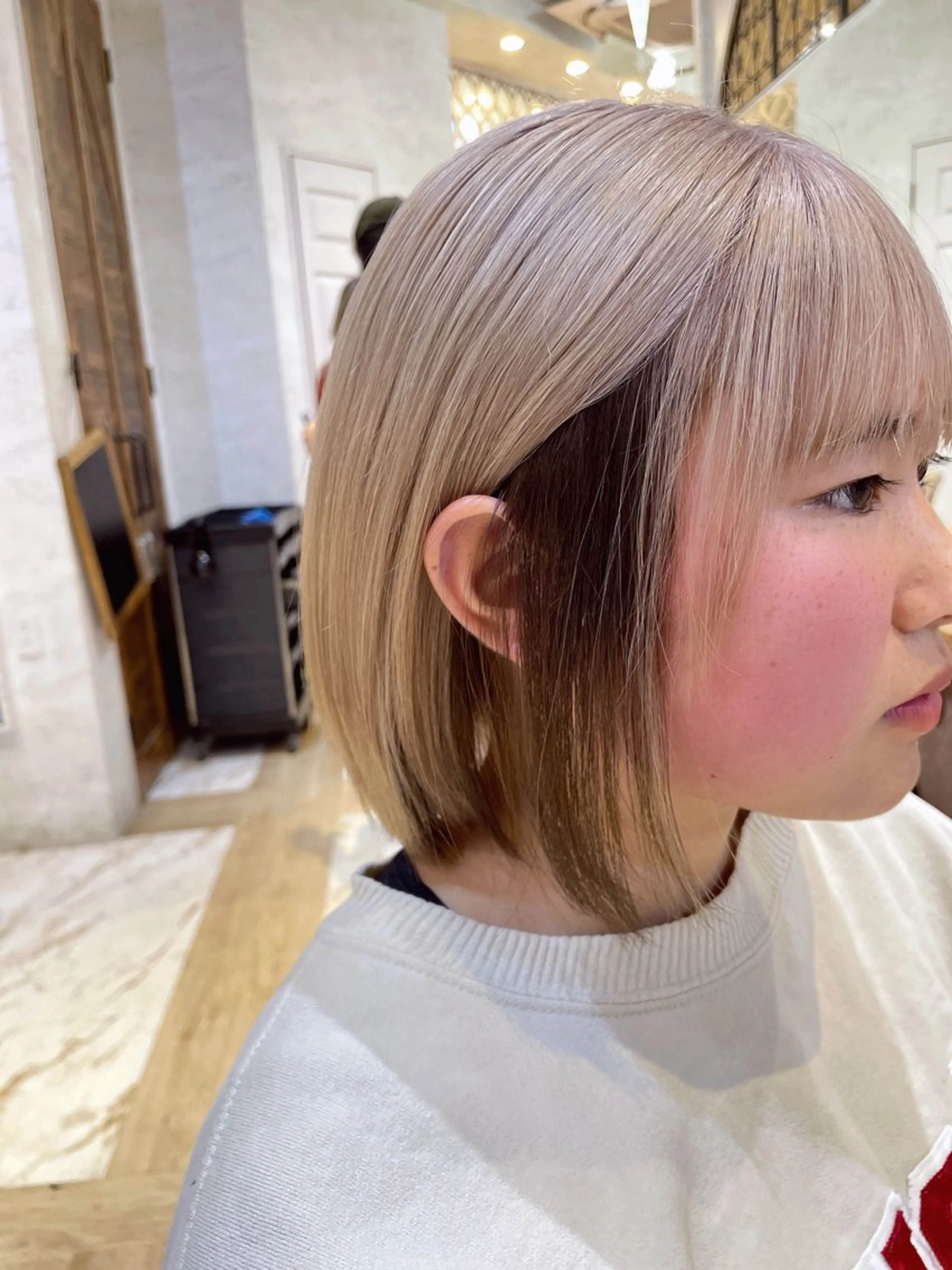 ミディアム カラー ヘアカラー トリートメント 白髪ぼかし特化/ 髪質改善/ハクのヘアスタイル