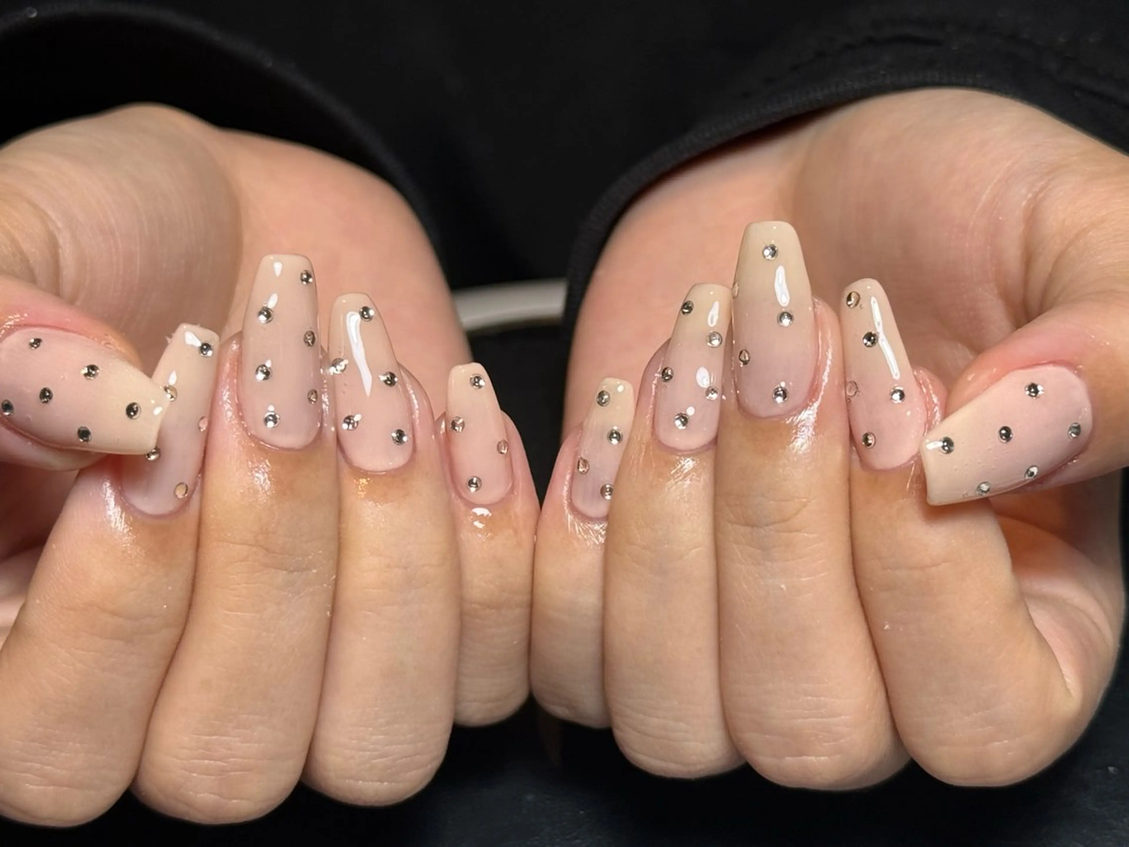 ネイル ストーンネイル ハンドネイル Nail salon Kahuuのネイルデザイン