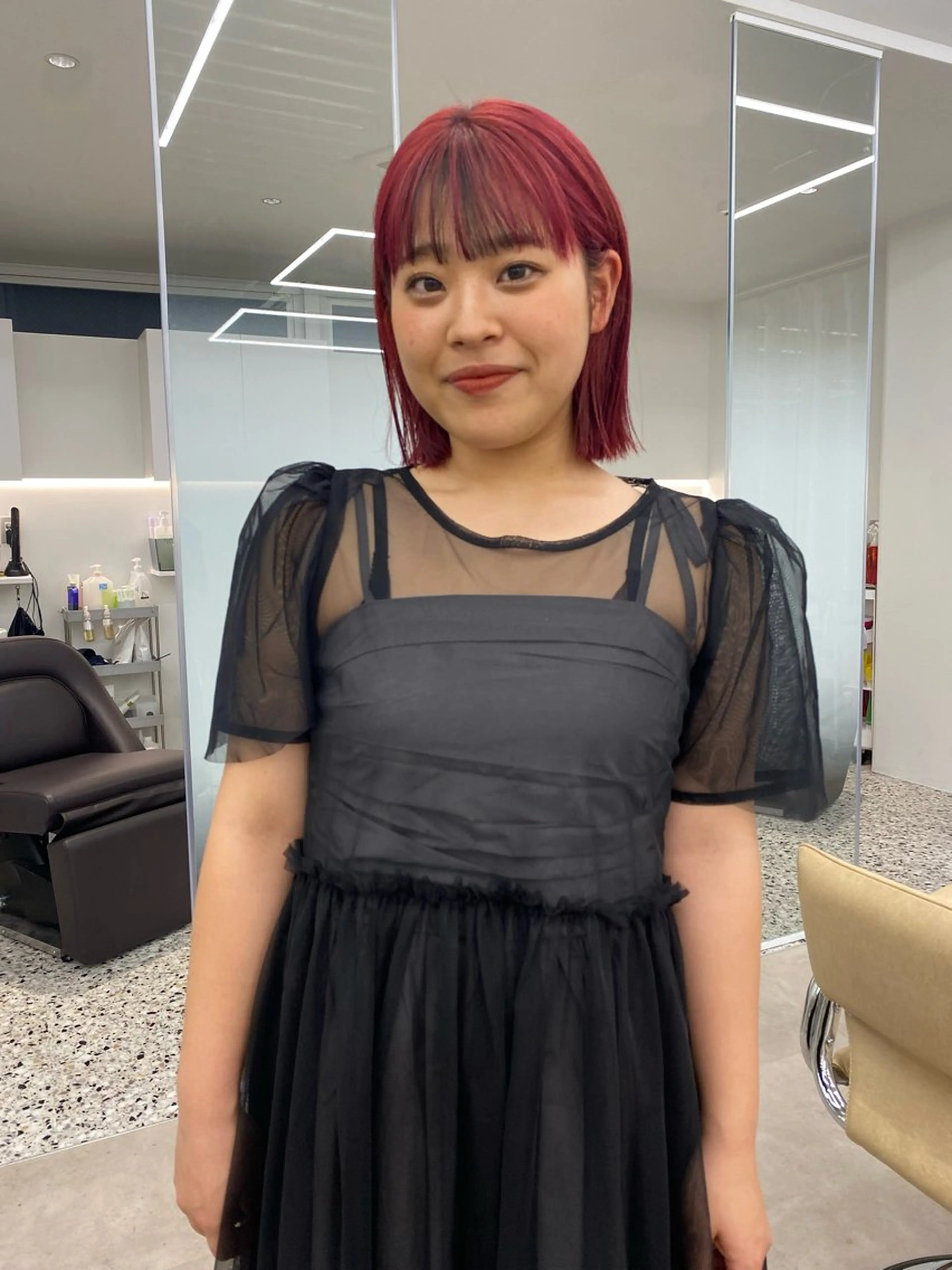 ショート カラー ブリーチ ボブ/ハイトーン REINAのヘアスタイル