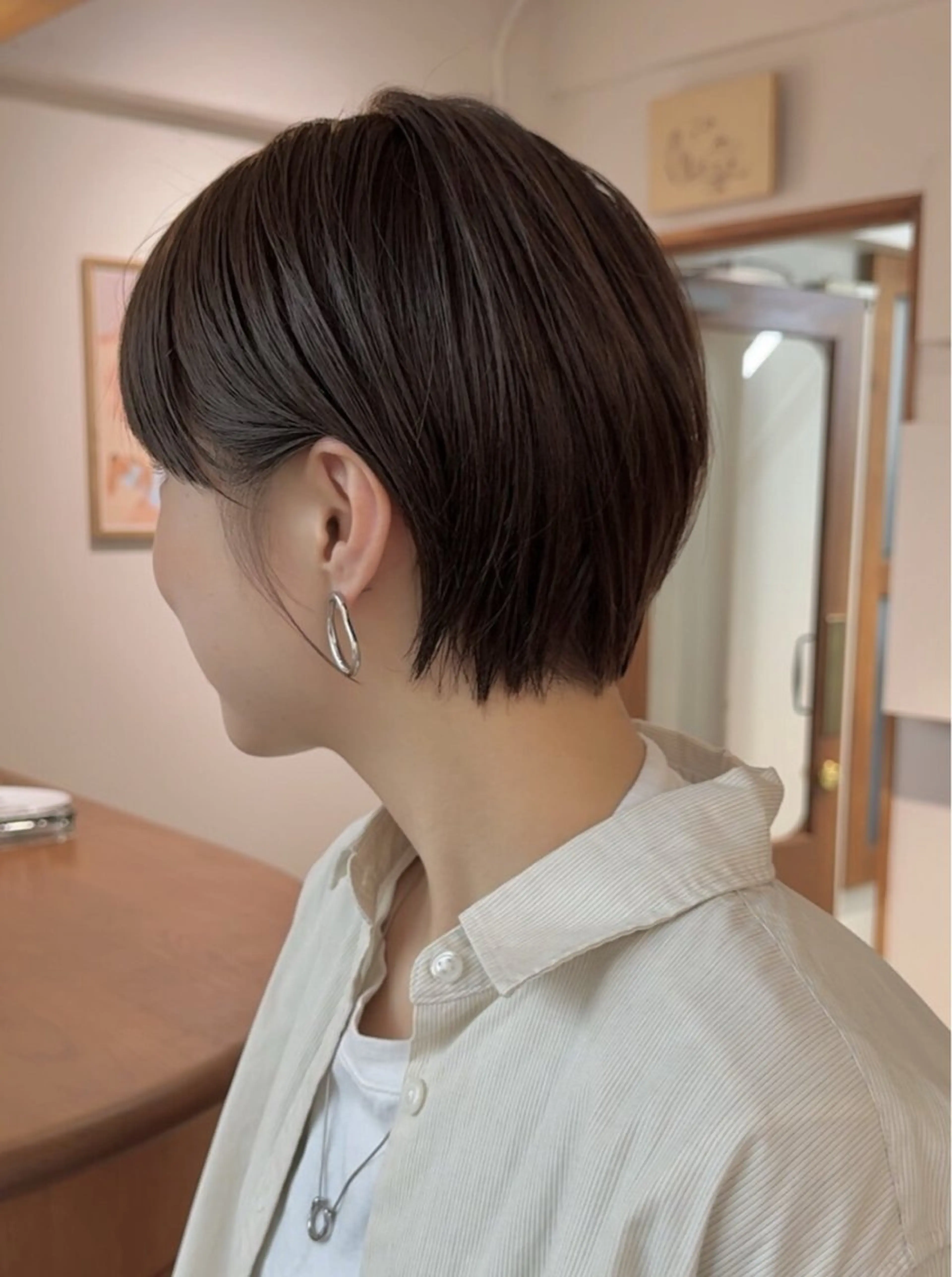 ショート カラー ブルーカラー ブルージュ 透明感カラー ヘアカラー 立川艶髪カラーと映画 美容師YUJIのヘアスタイル