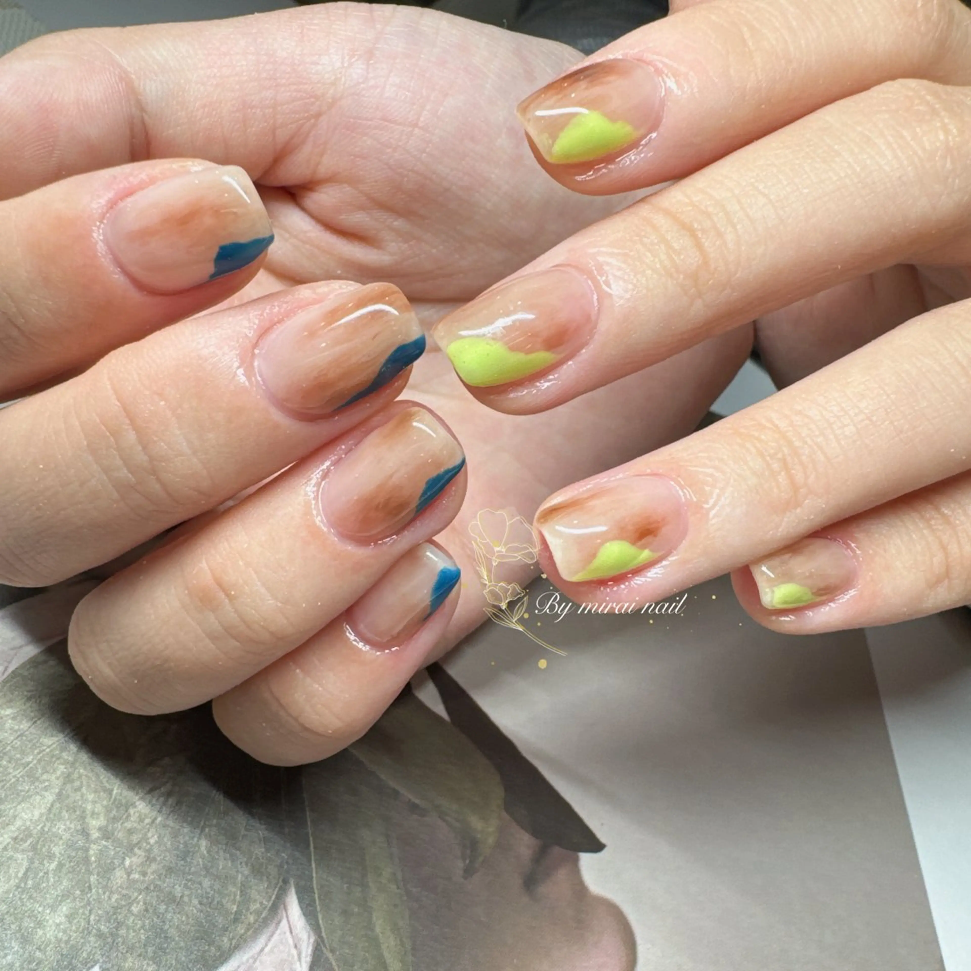 ネイル ハンドネイル ハンドケア ネイルサロン 9Carats神田のネイルデザイン