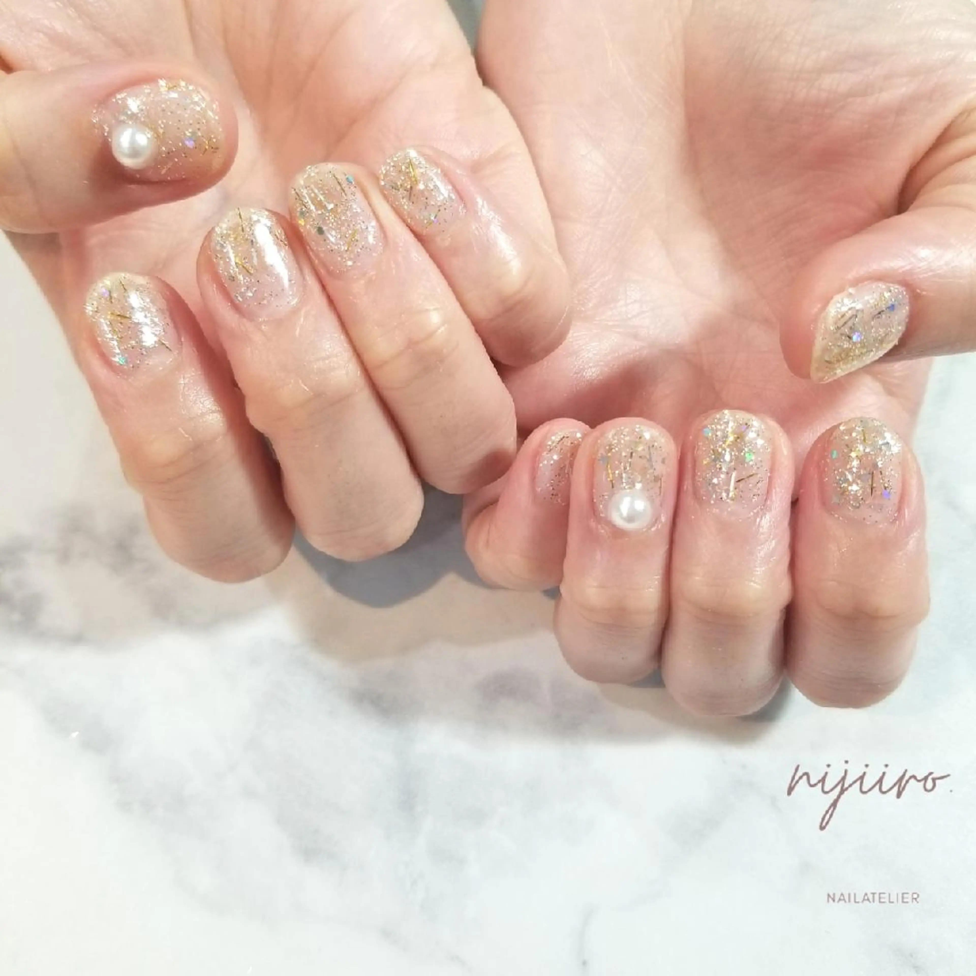 ネイル ラメ(グリッター) ハンドネイル nijiiro🌈 サトウのネイルデザイン